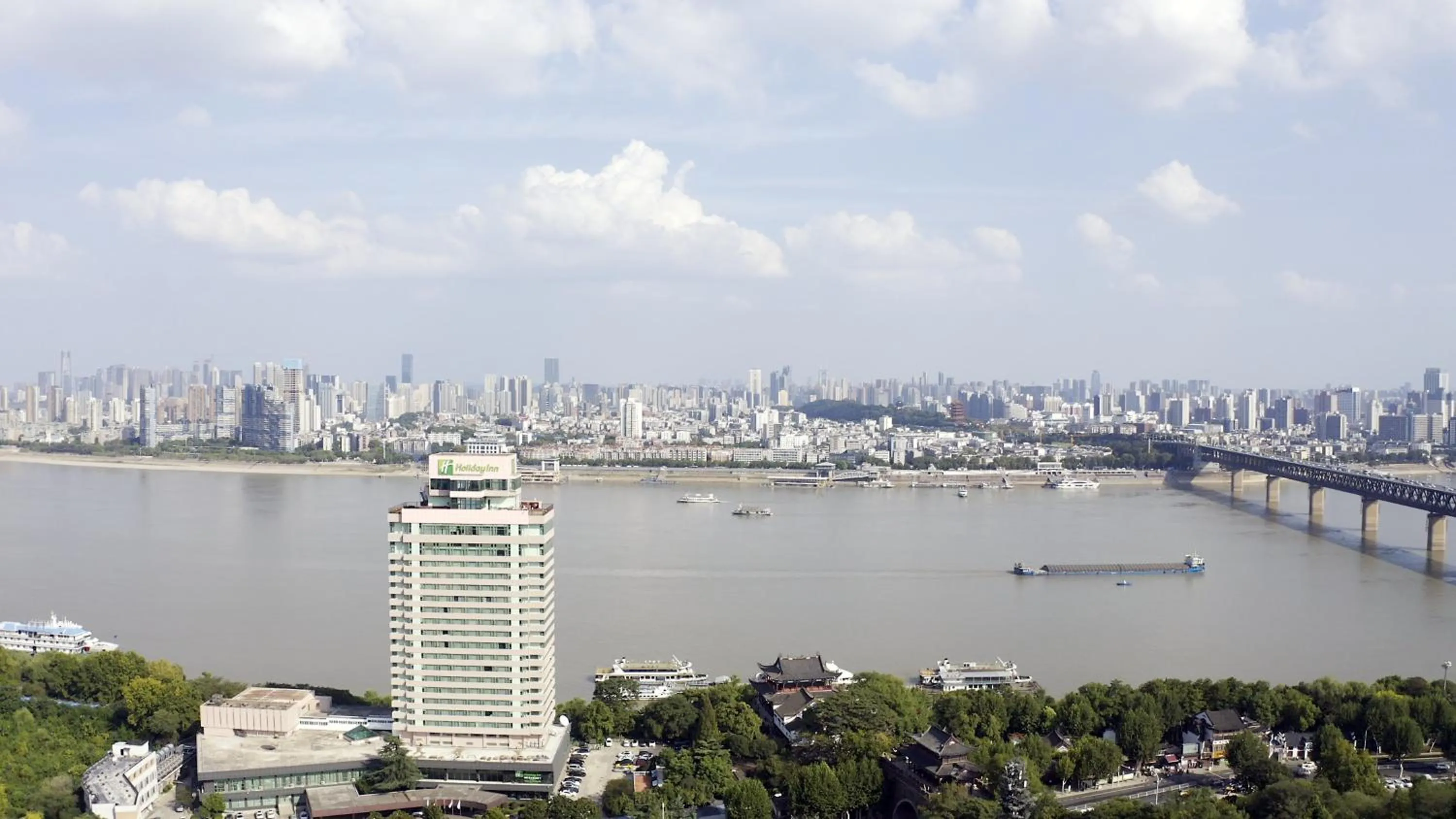 Property building in Holiday Inn Wuhan Riverside by IHG