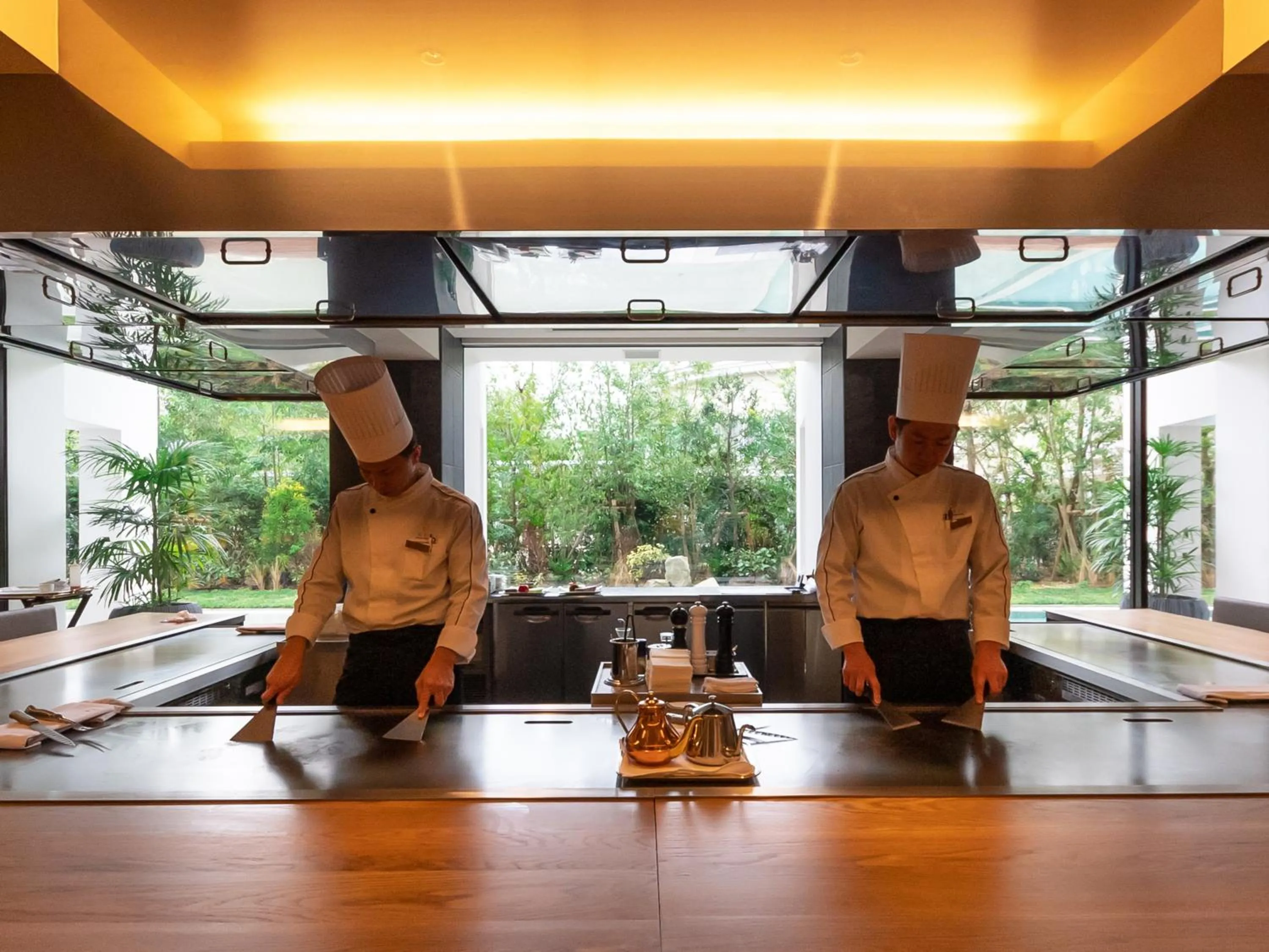 Restaurant/places to eat in Garden Terrace Saga Hotel & Resorts