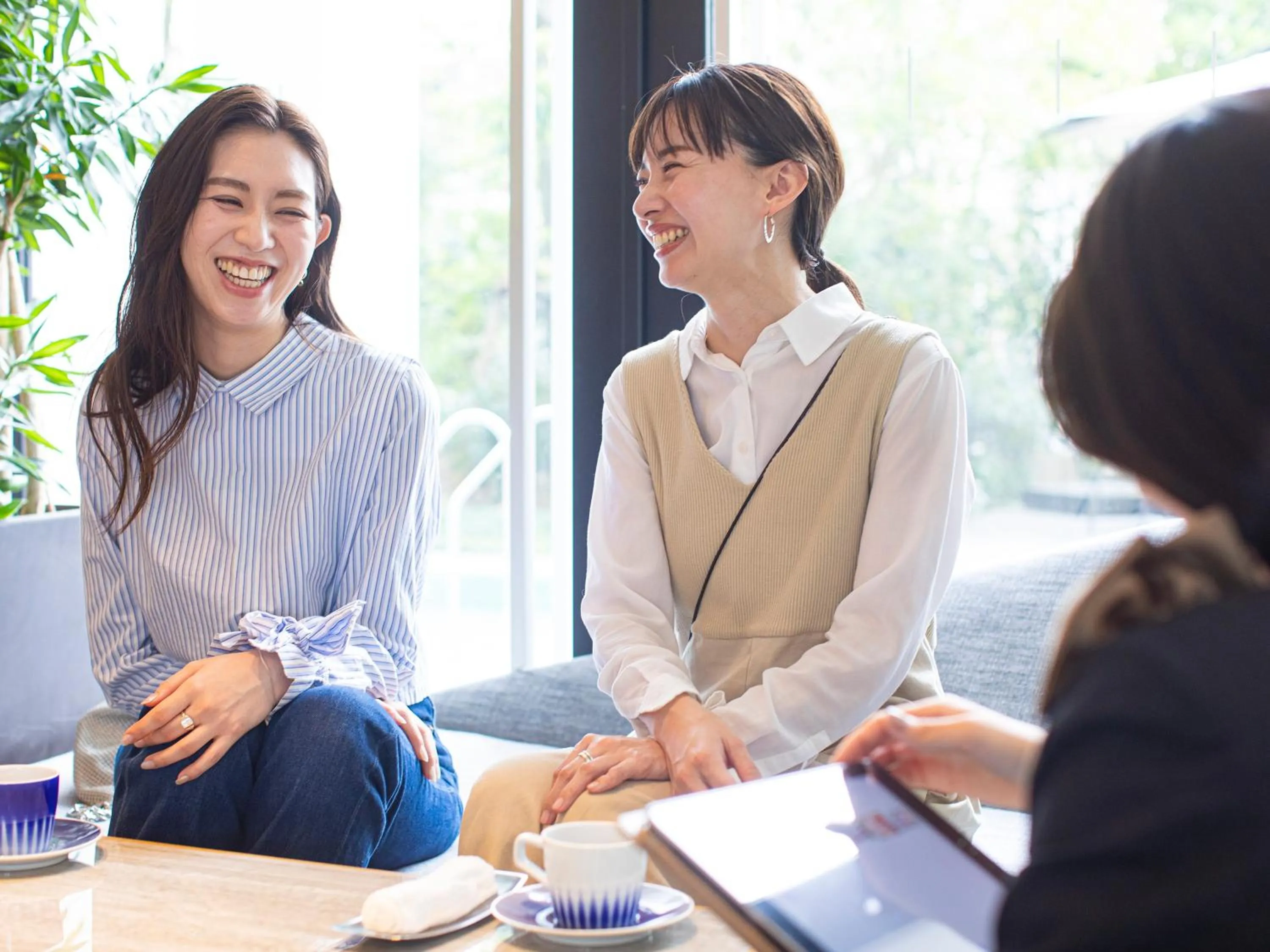 Staff in Garden Terrace Saga Hotel & Resorts