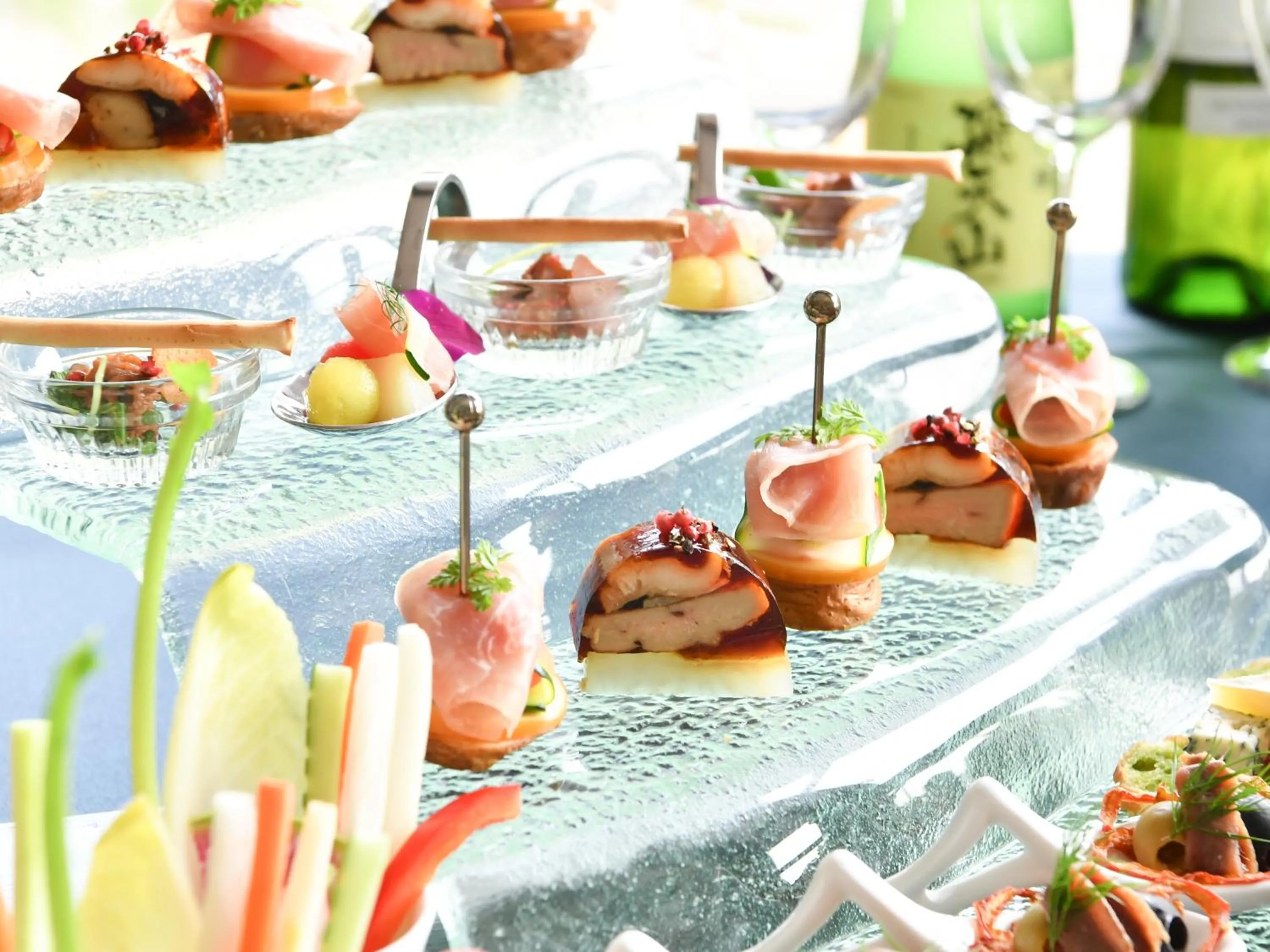 Lounge or bar in Garden Terrace Saga Hotel & Resorts