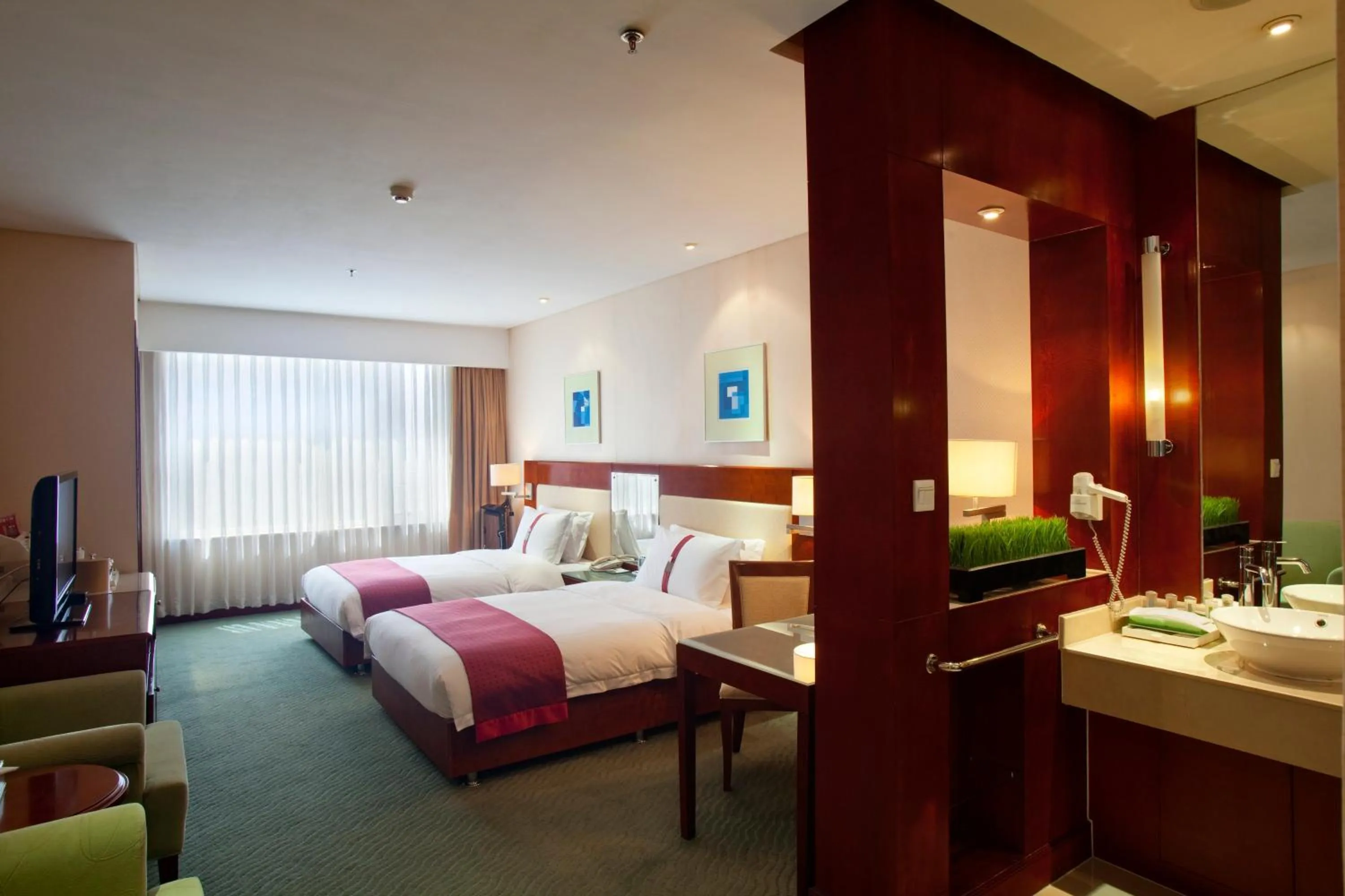 Photo of the whole room in Holiday Inn Hohhot