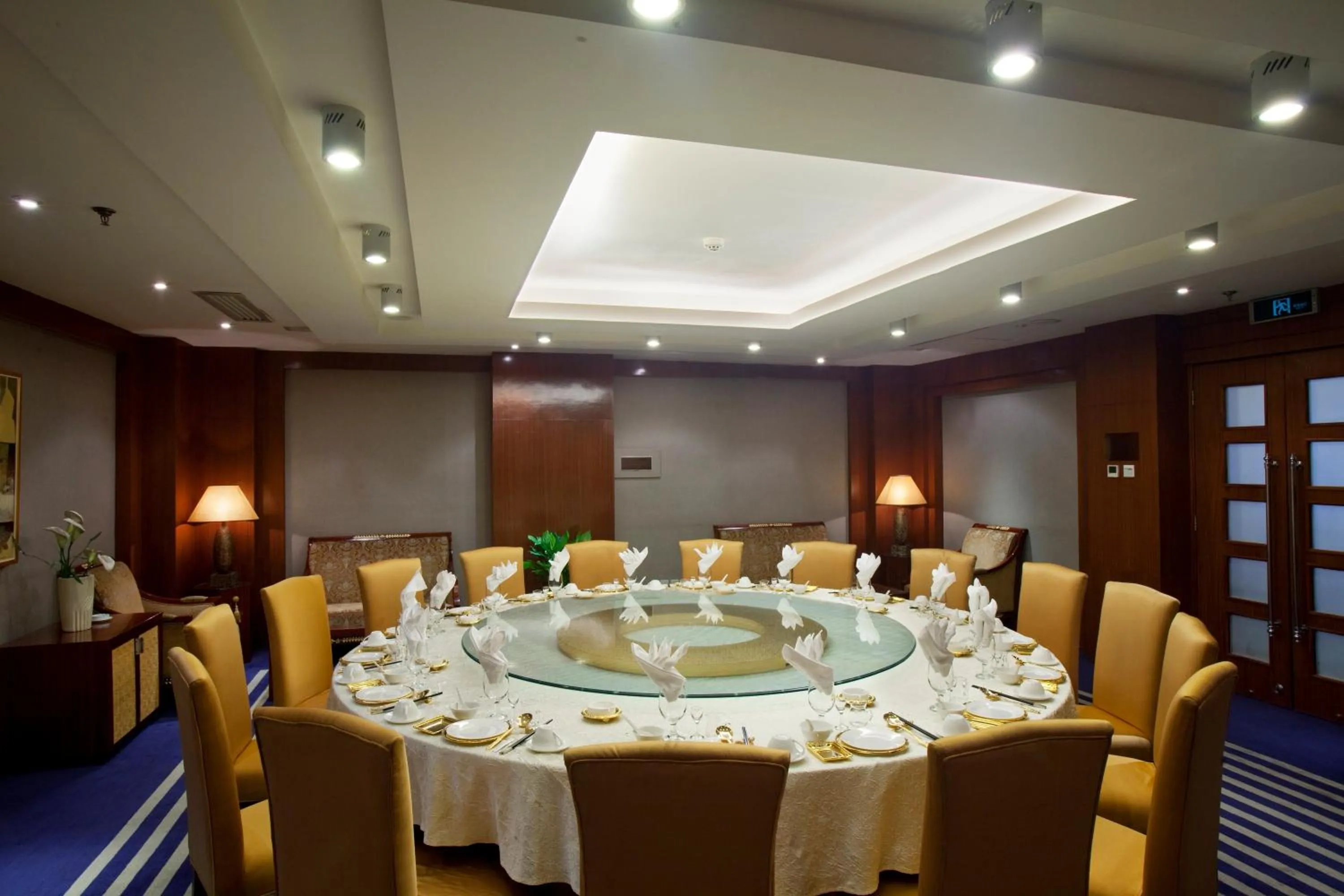 Restaurant/places to eat, Banquet Facilities in Holiday Inn Hohhot