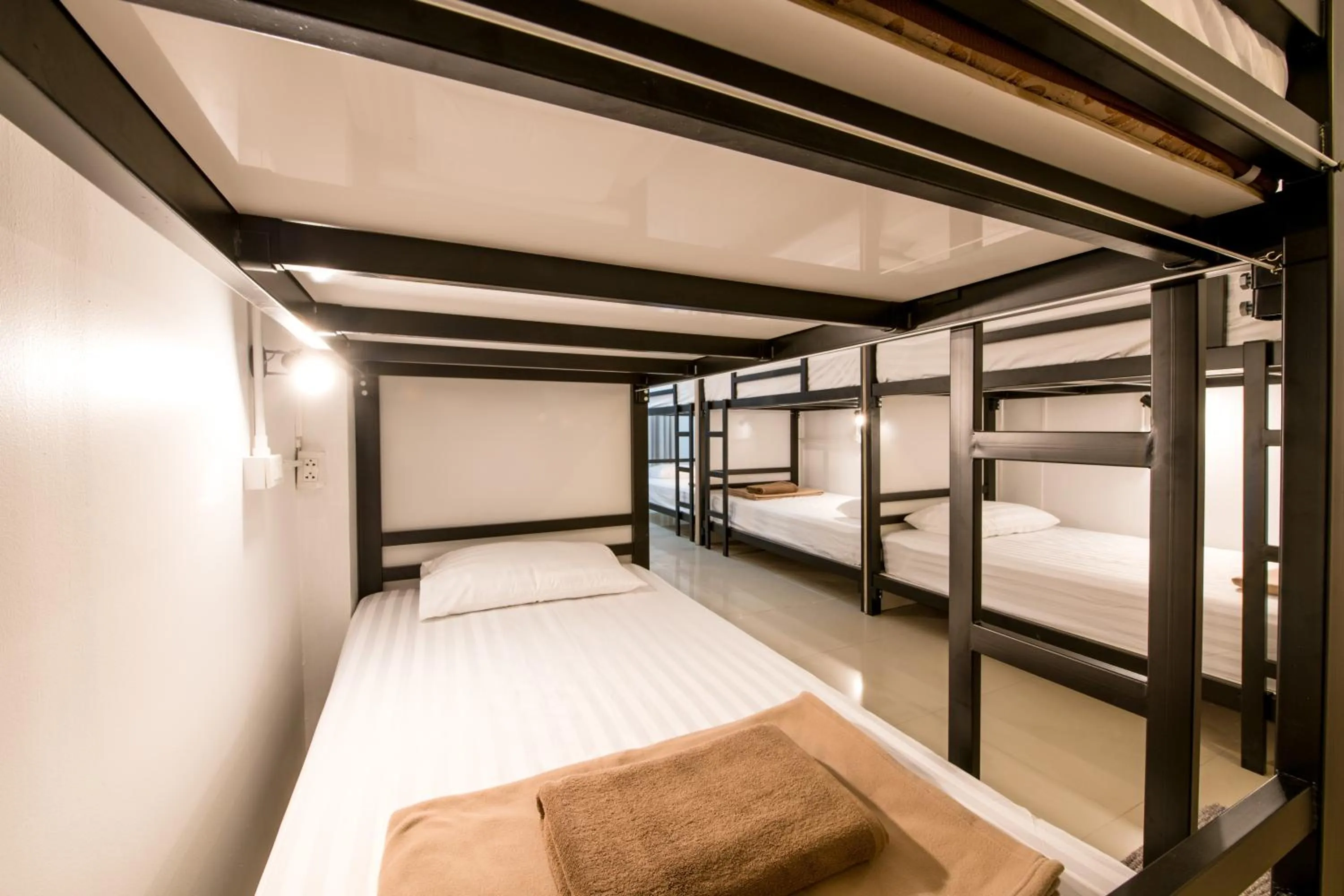 bunk bed, Bed in Sindy's Hostel