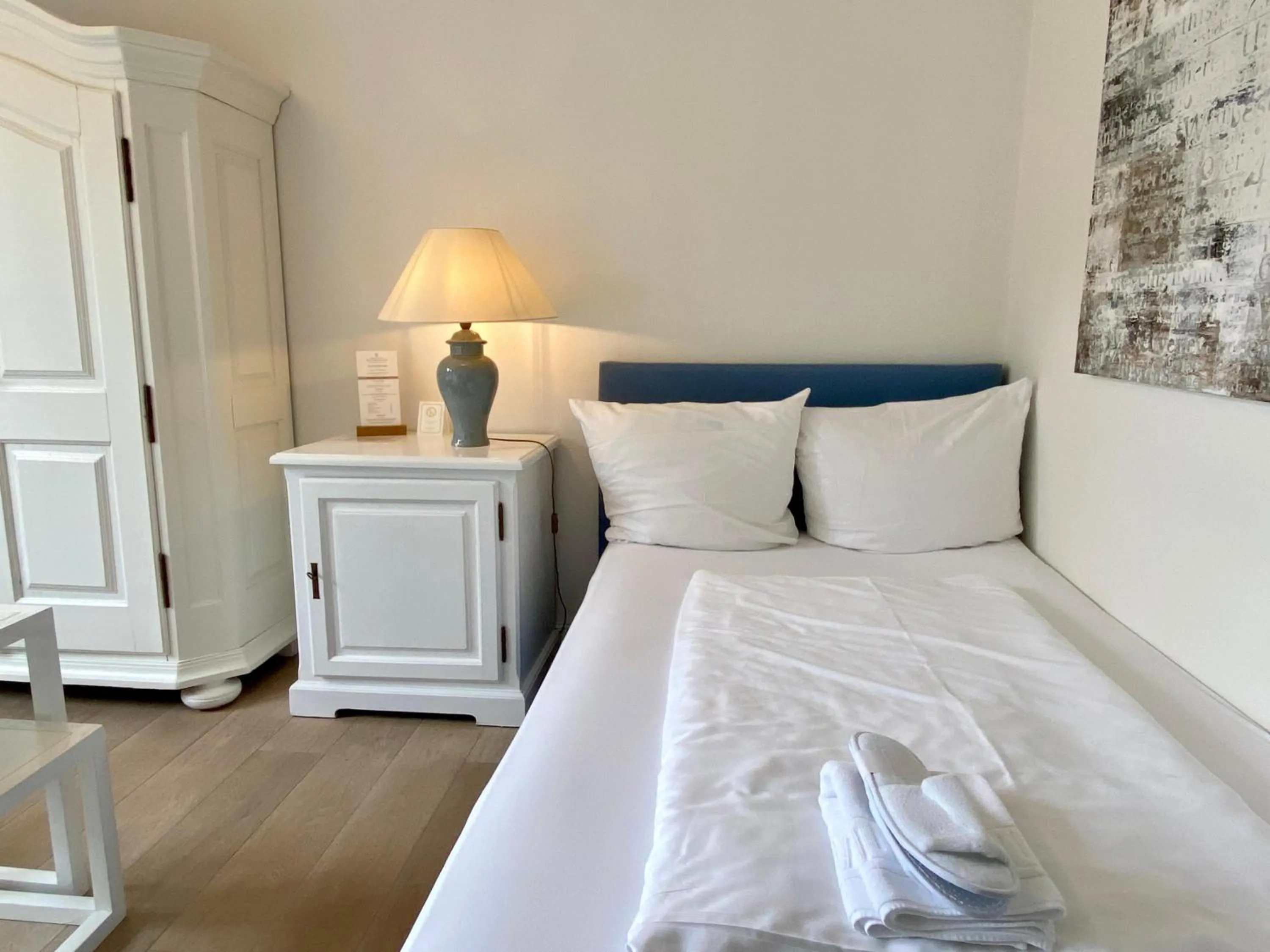 Bed in Appartement-Hotel Timmendorfer Strand