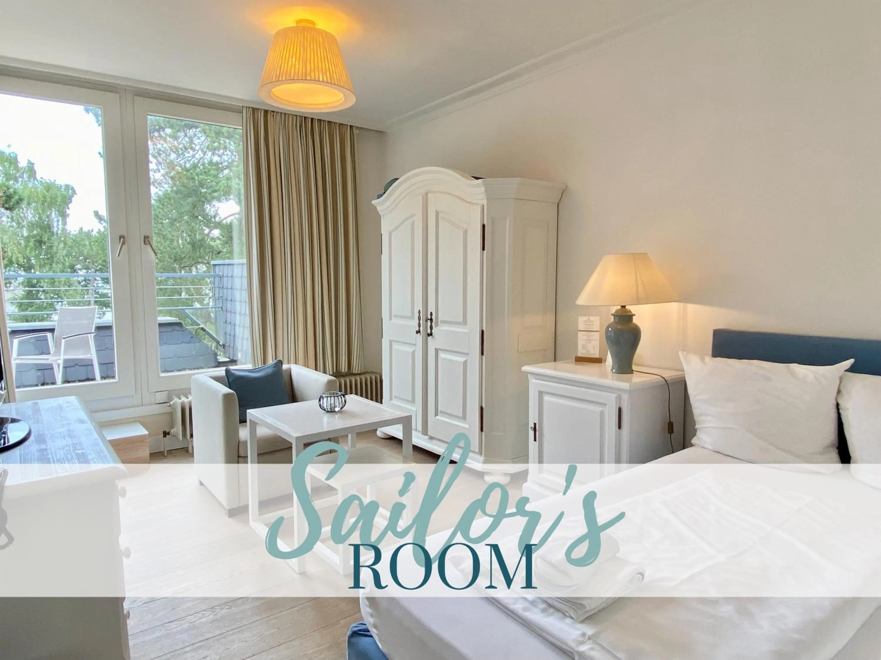 Bed in Appartement-Hotel Timmendorfer Strand