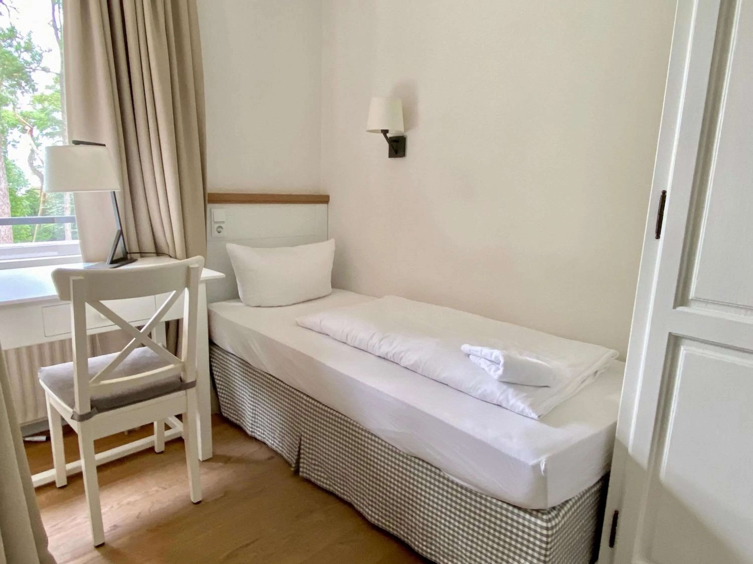 Bed in Appartement-Hotel Timmendorfer Strand
