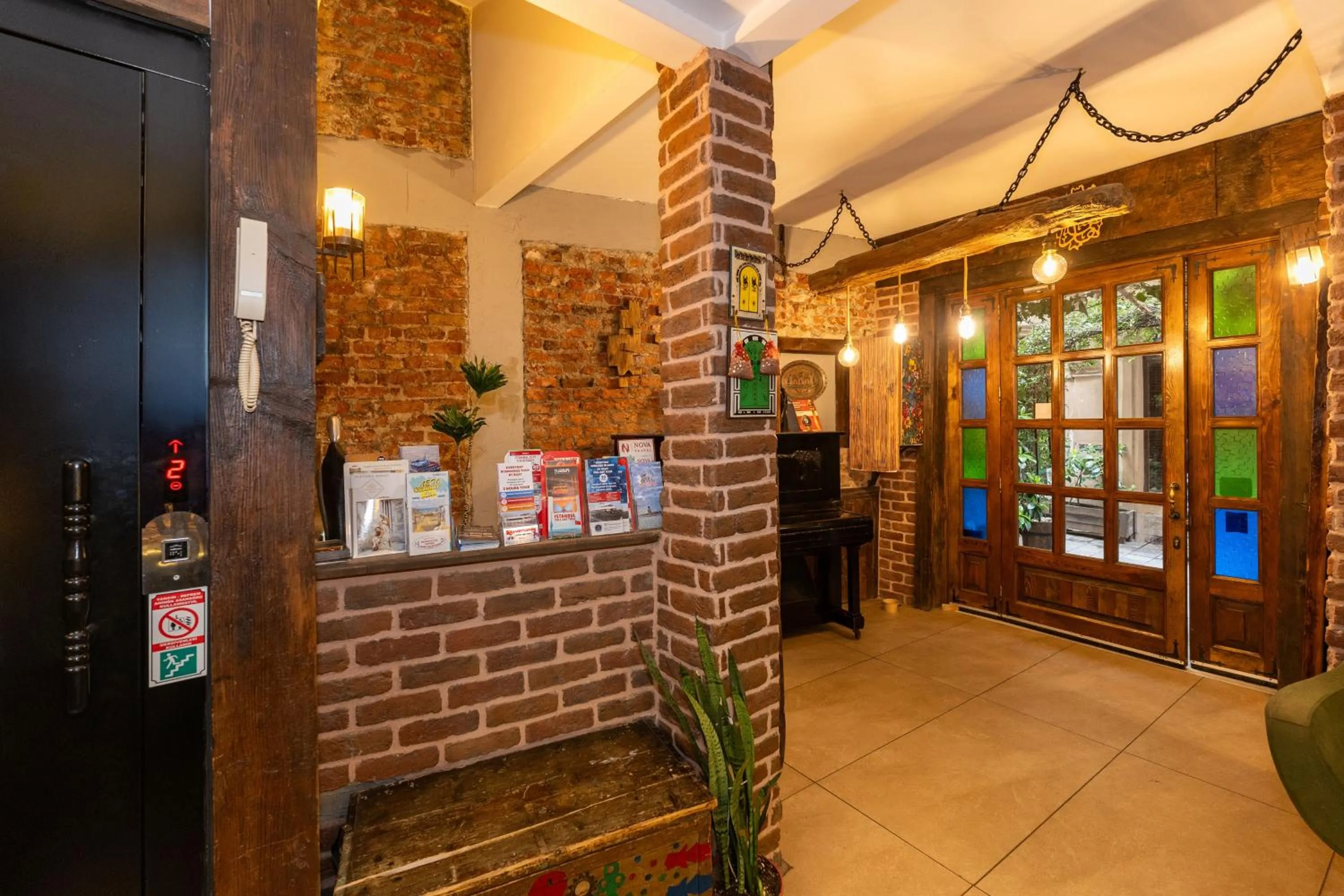 Lobby or reception in Double DD Hotel