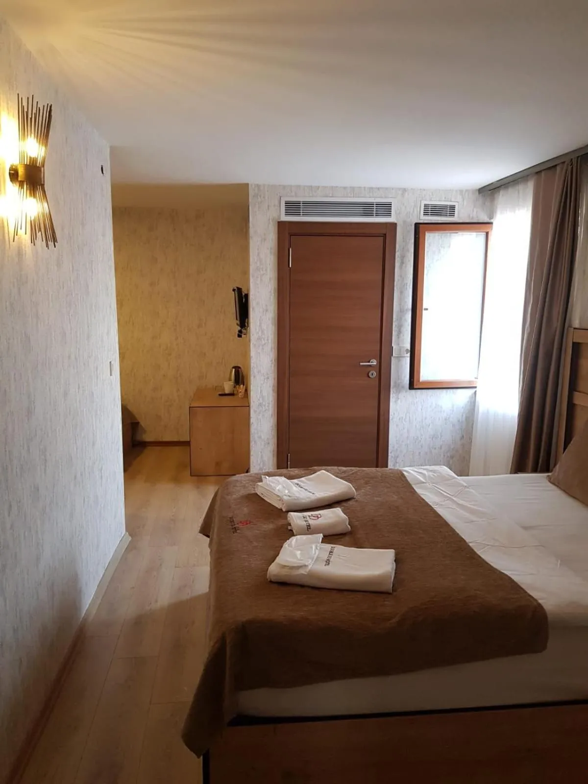 Bed in Double DD Hotel