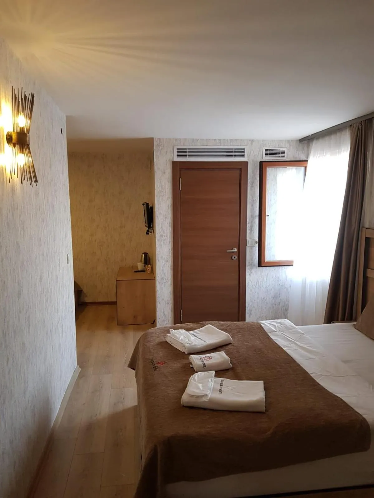 Bed in Double DD Hotel