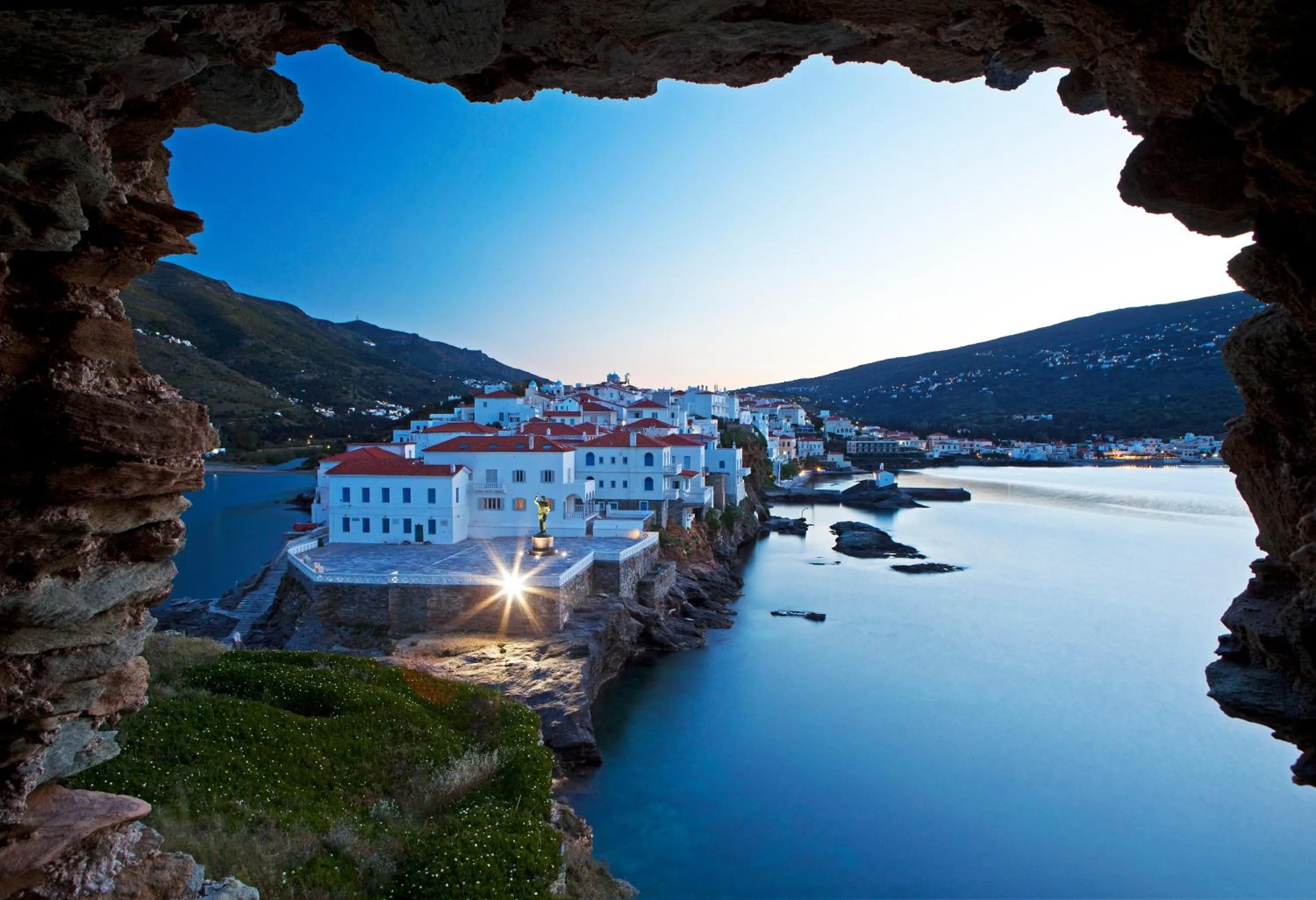 Area and facilities in Anemomiloi Studios