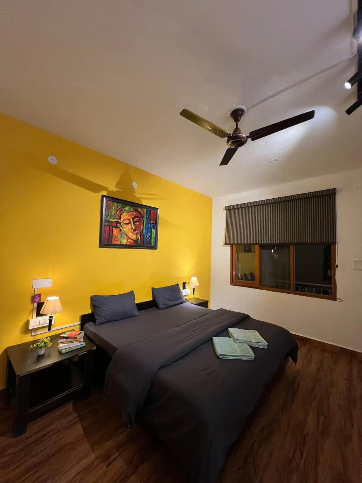 Superior Double or Twin Room with Mountain View in Himtrek Stays,Mcleodganj