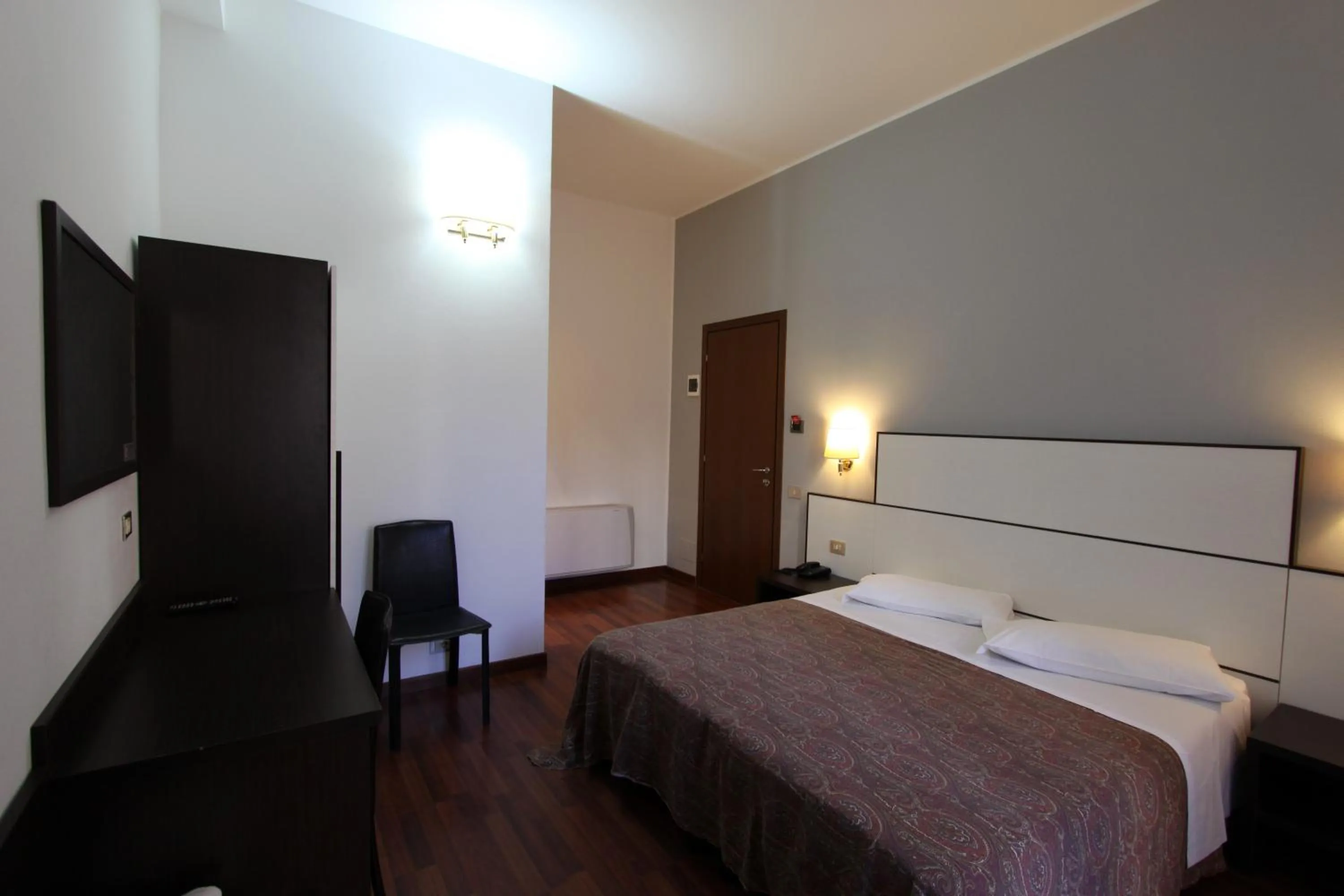 Bedroom, Bed in Lux Hotel Durante