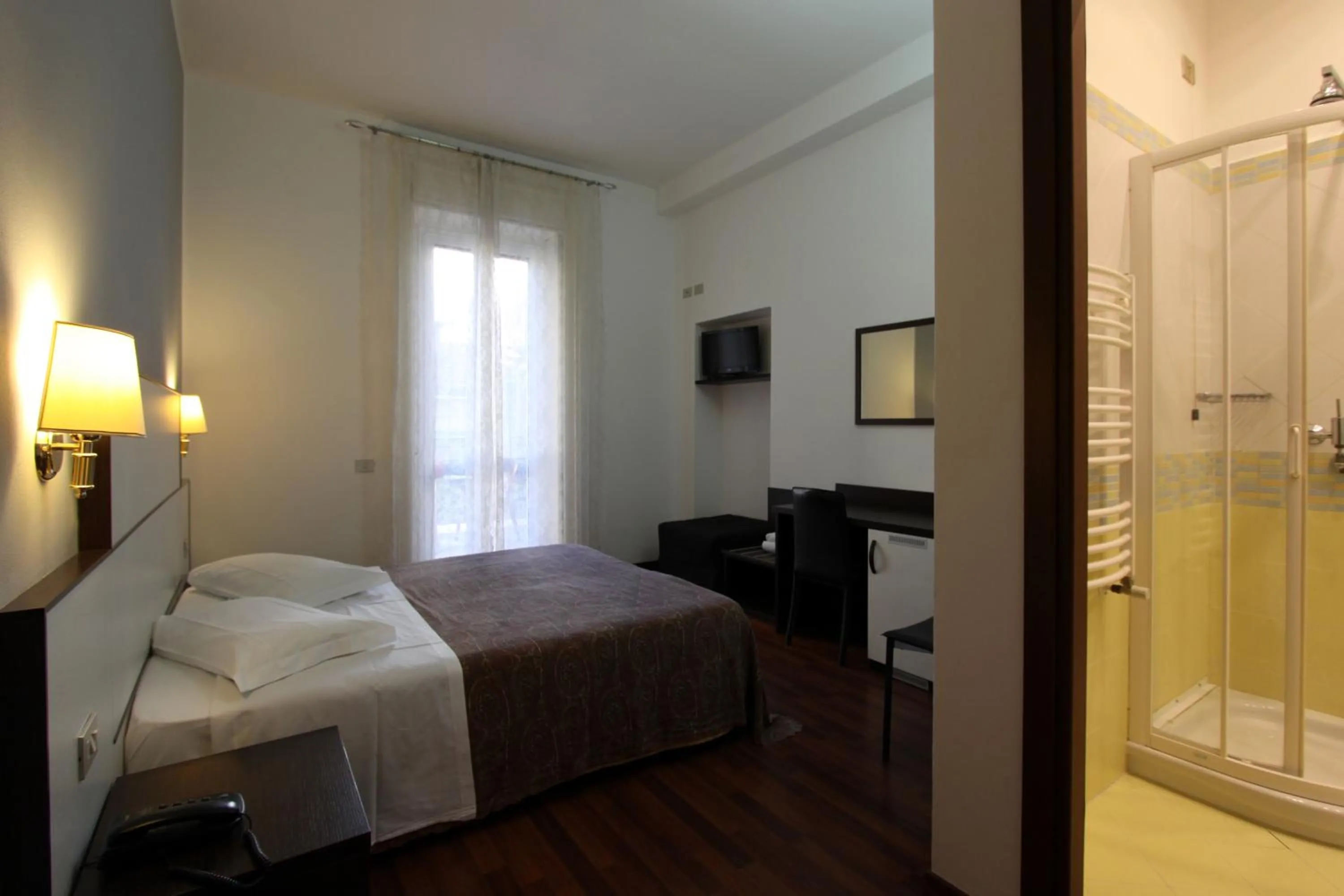 Photo of the whole room, Bed in Lux Hotel Durante