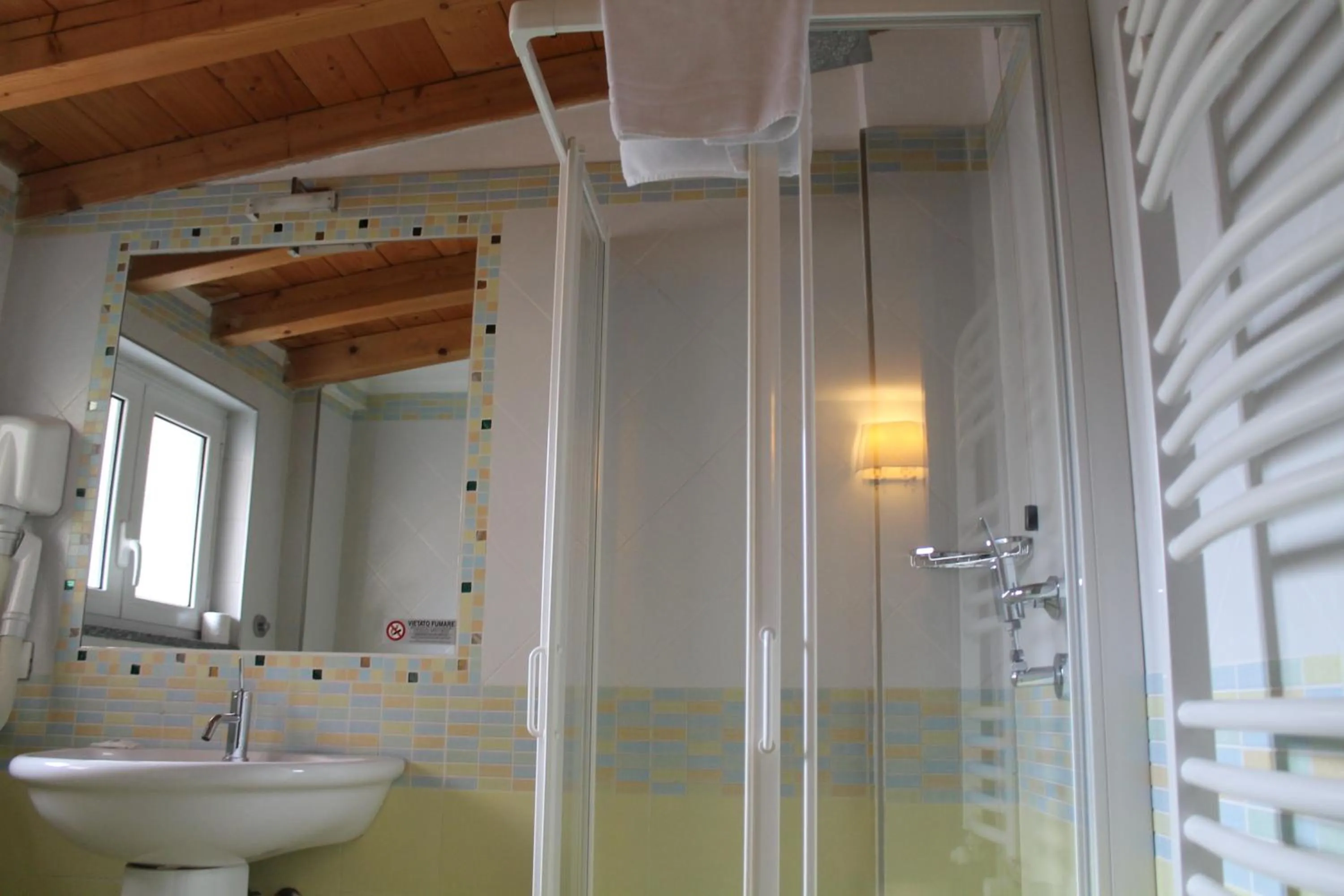 Bathroom in Lux Hotel Durante