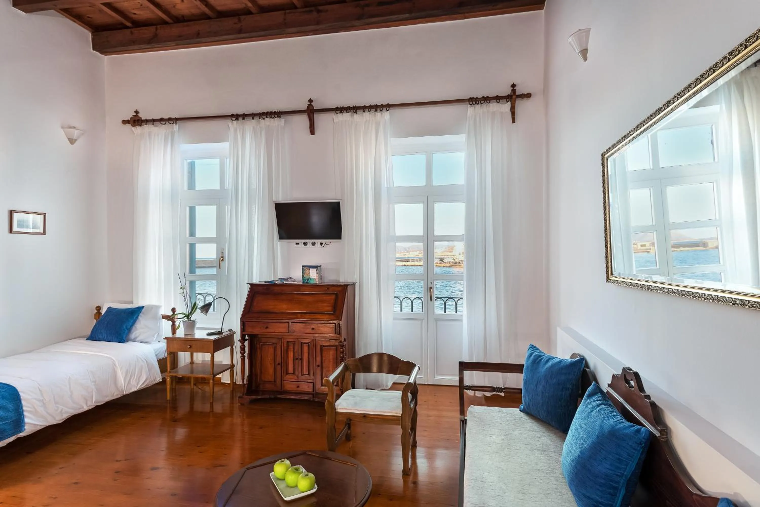 Bedroom in Hotel Amphora