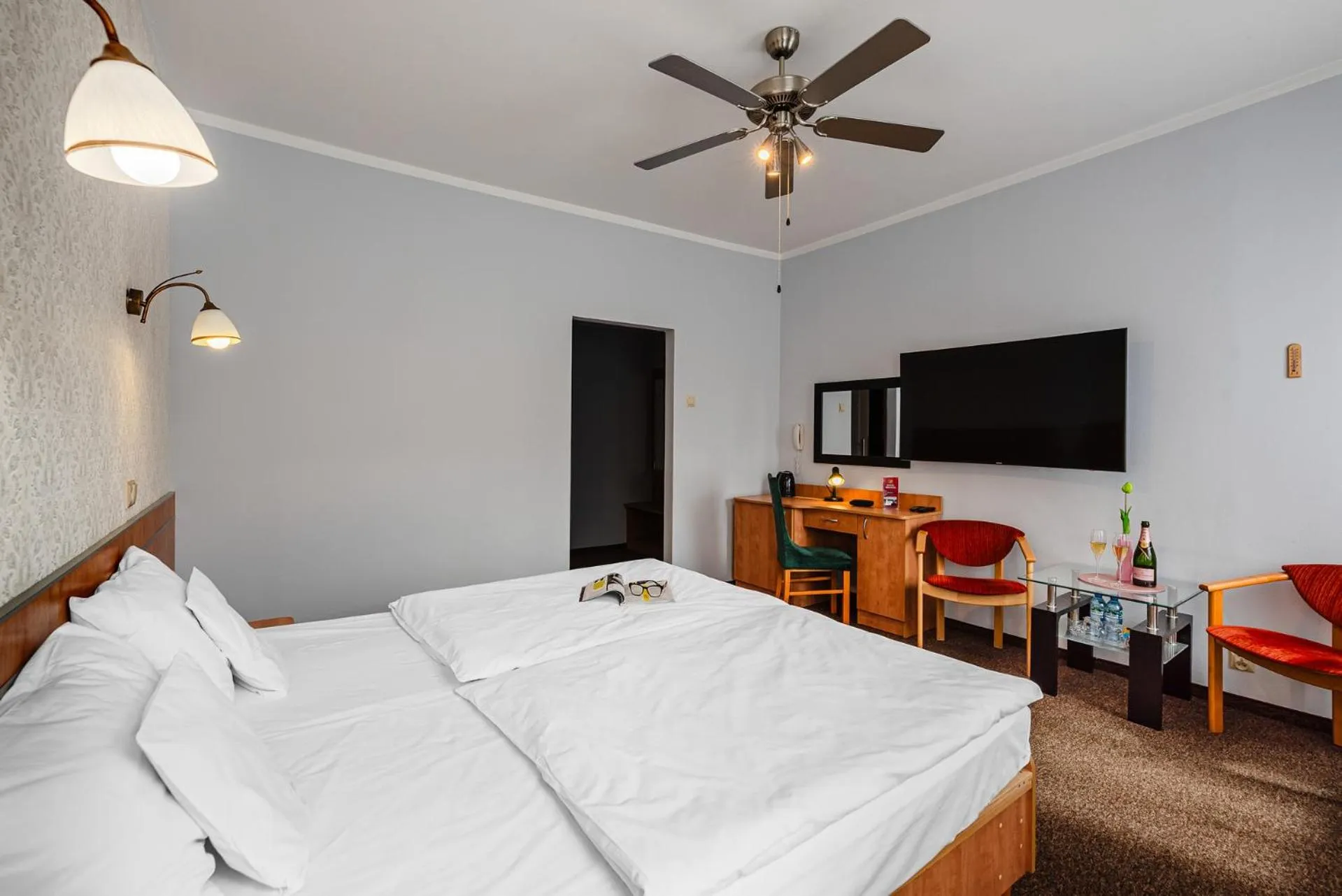 Bed in Hotel Bristol