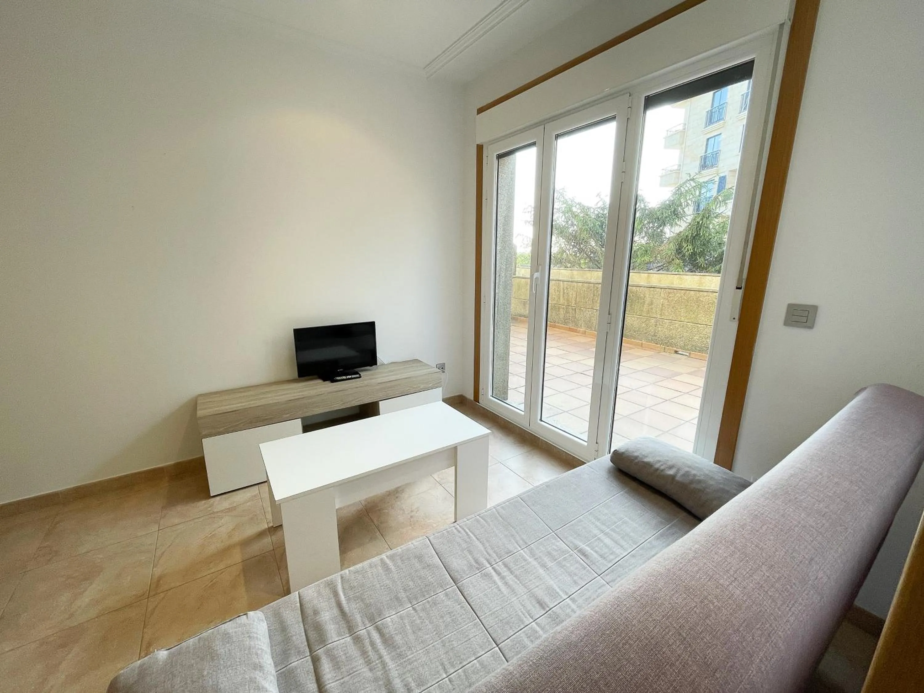 TV and multimedia in Apartamentos Revolta Sanxenxo 3000