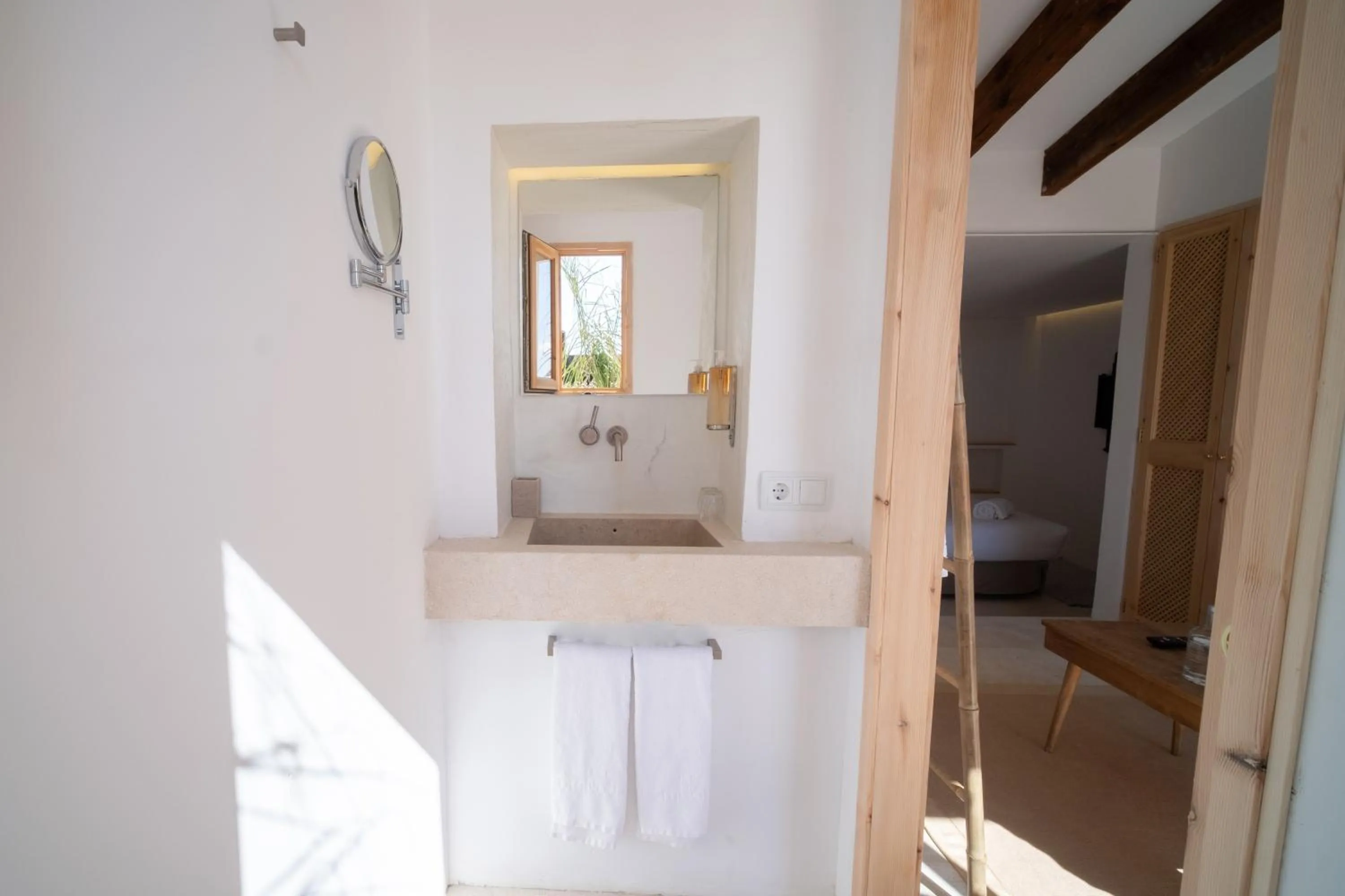 Bathroom in Hotel Forn Nou