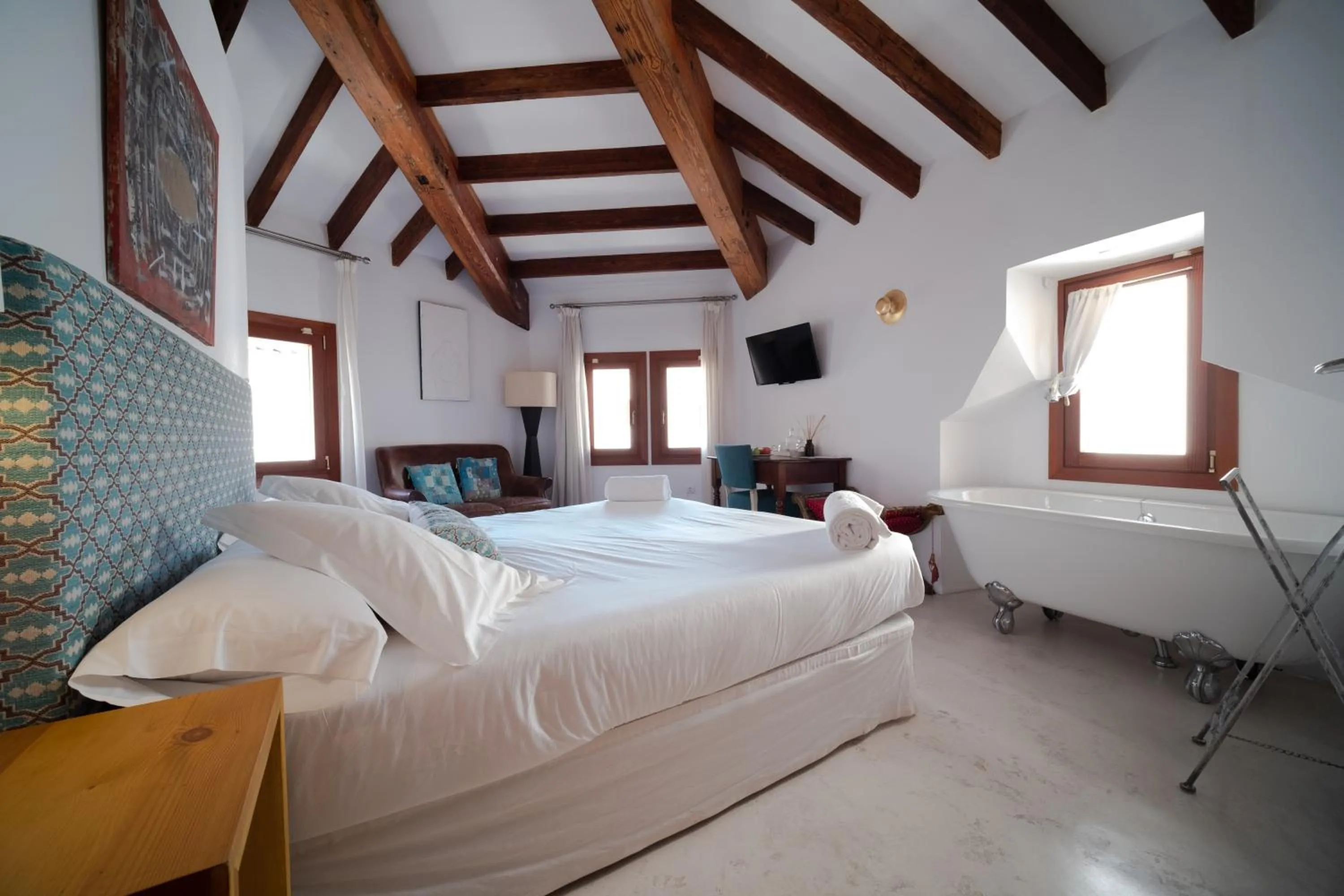 Bed in Hotel Forn Nou