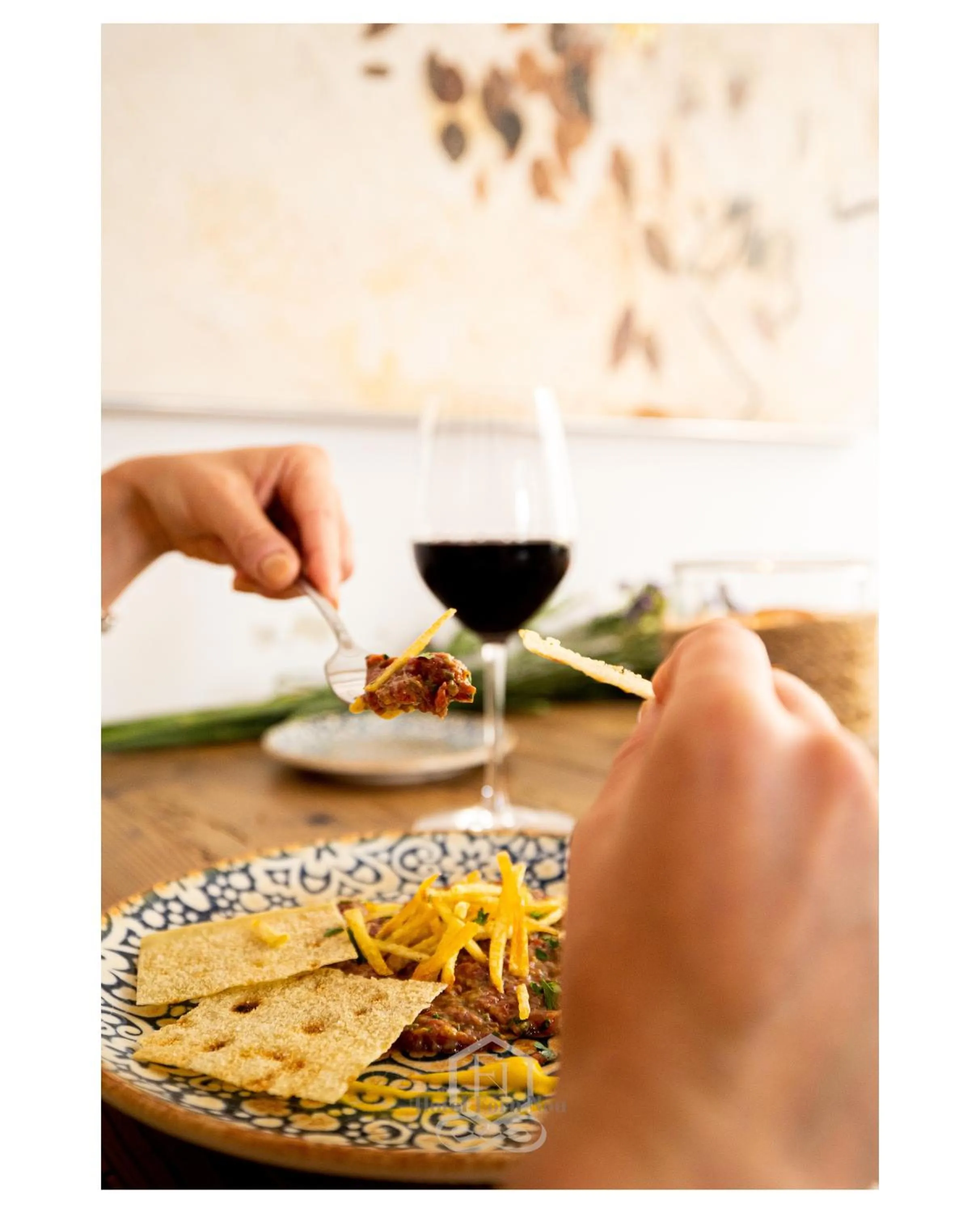 Restaurant/places to eat in Hotel Forn Nou