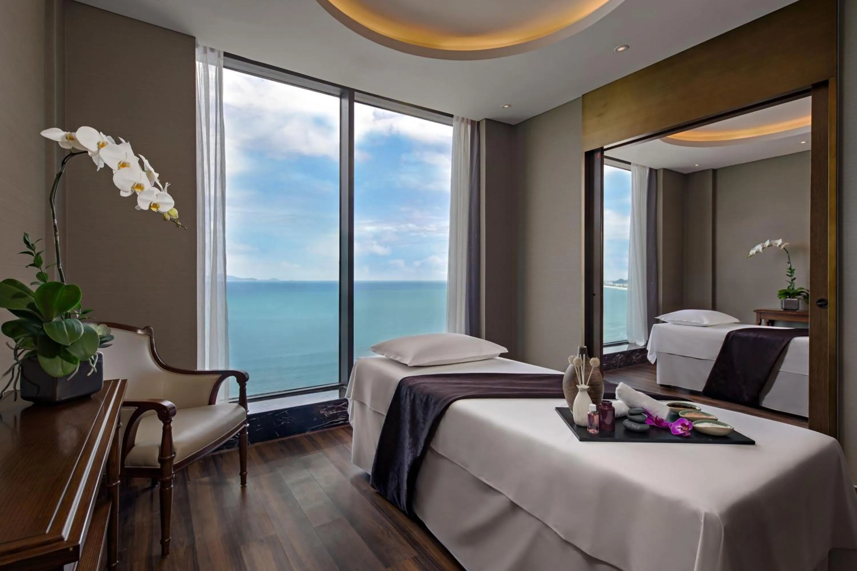Spa and wellness centre/facilities, Bed in Four Points by Sheraton Danang