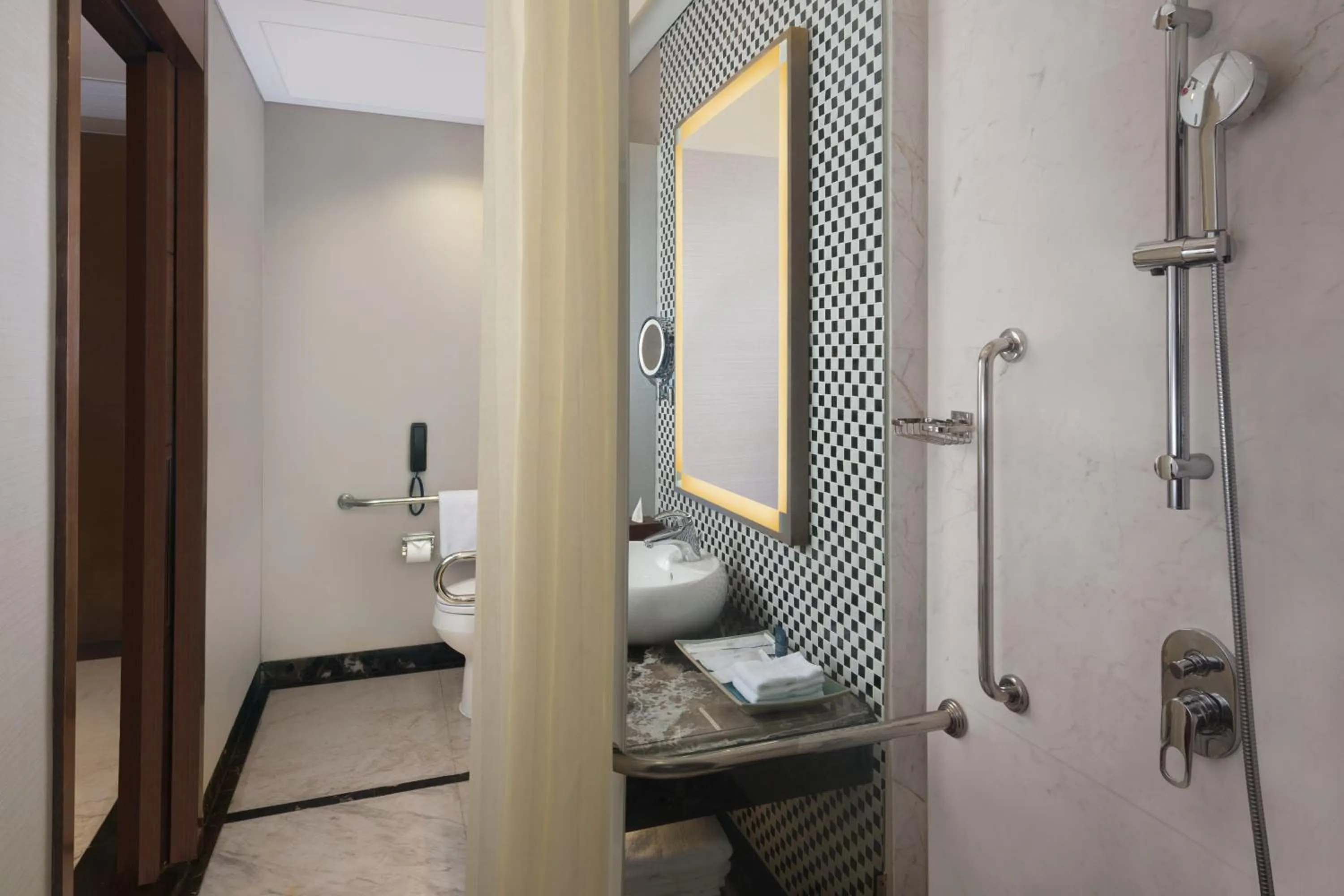 Bathroom in Four Points by Sheraton Danang