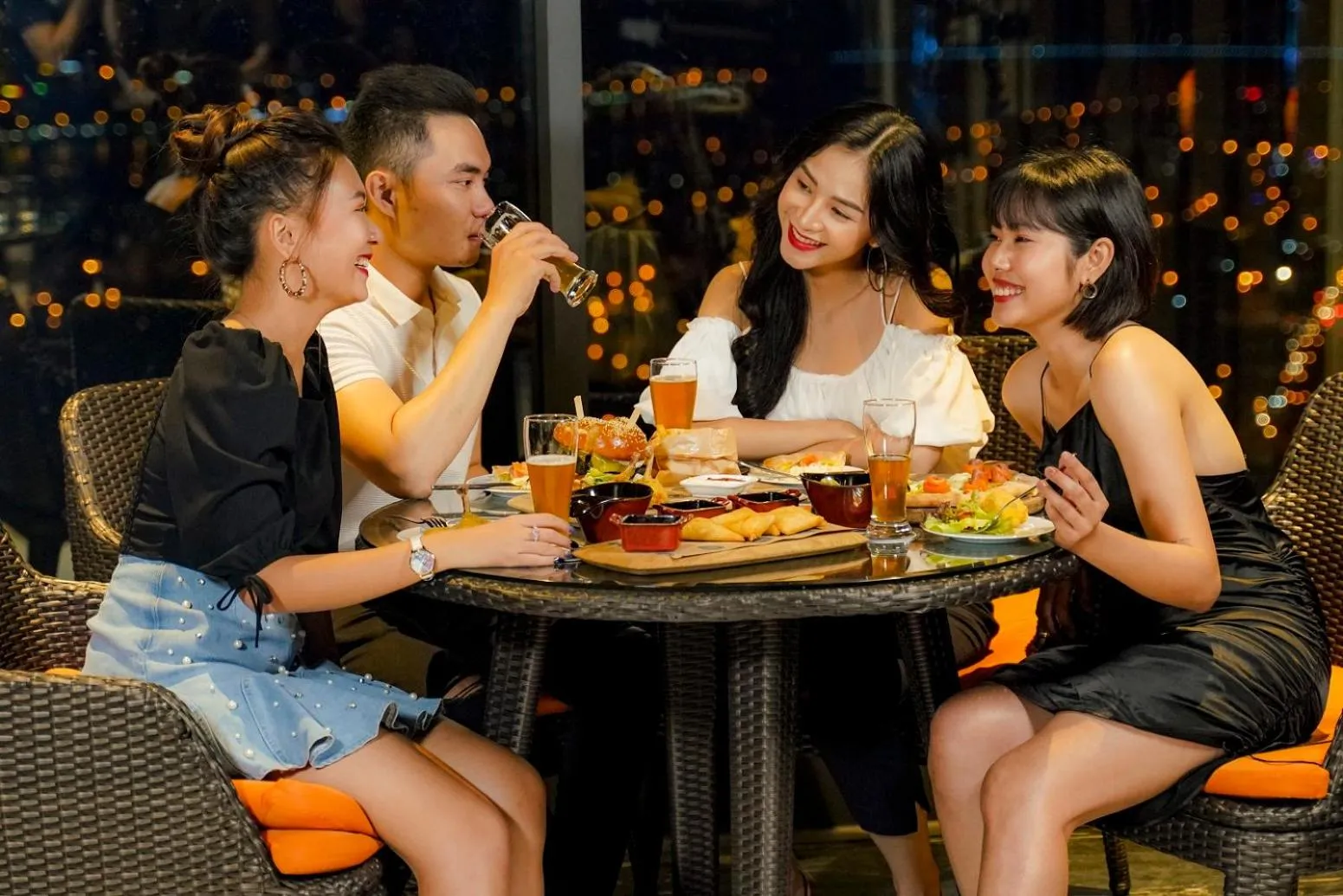 Restaurant/places to eat in Four Points by Sheraton Danang