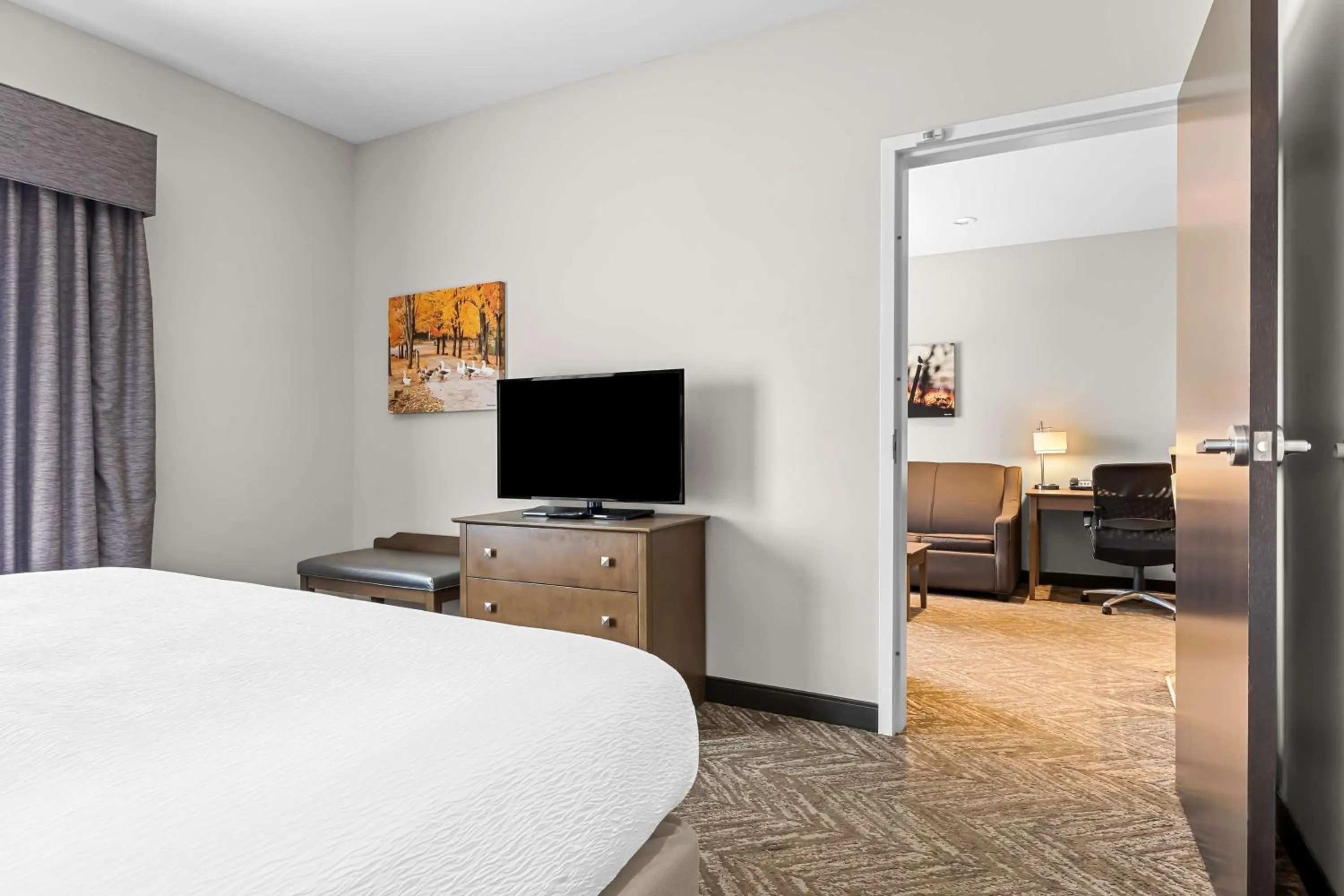 Bedroom, Bed in Best Western Plus Bolivar Hotel & Suites