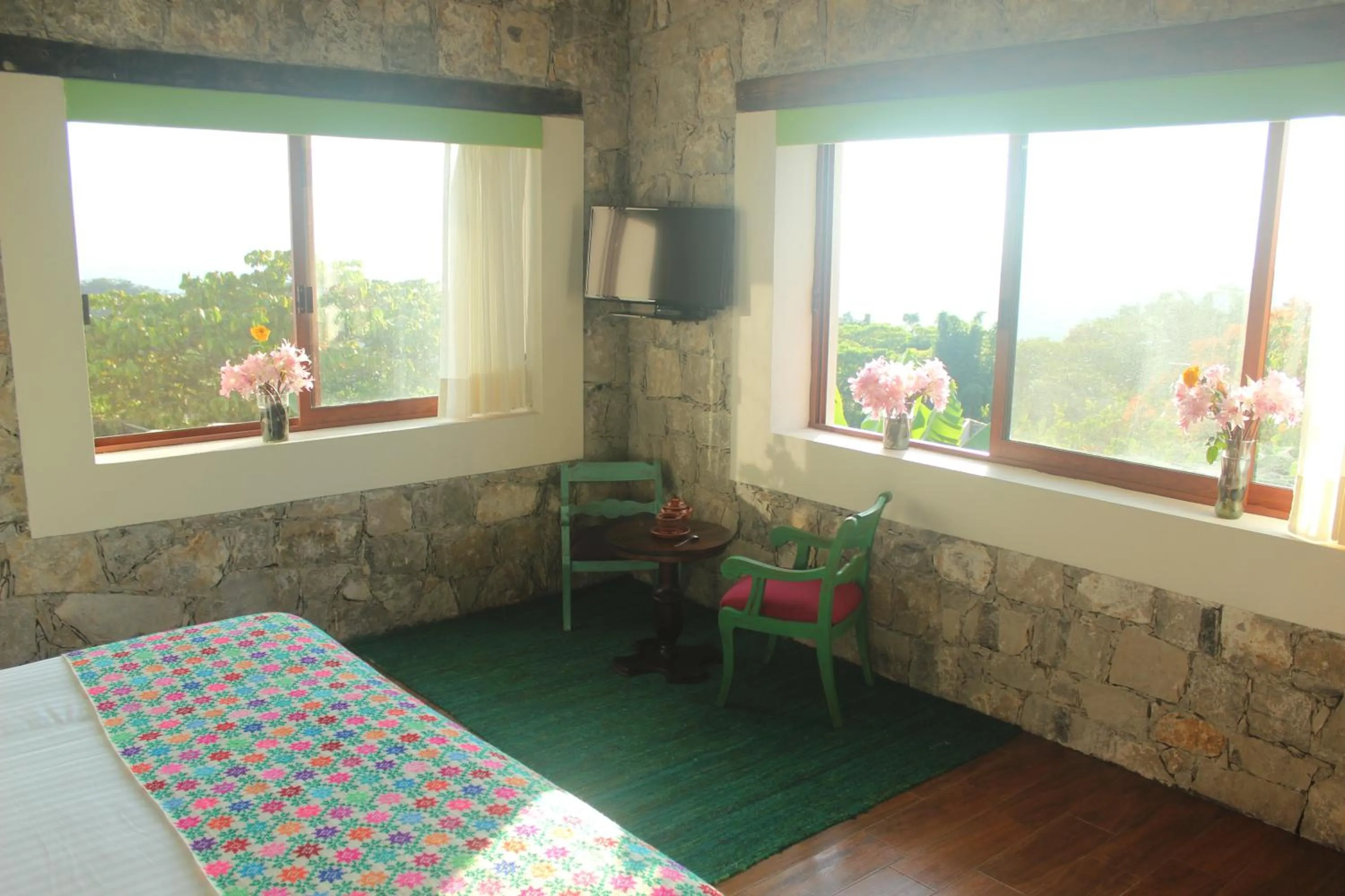 Spring, Bed in Hotel Boutique La Casona de Don Porfirio