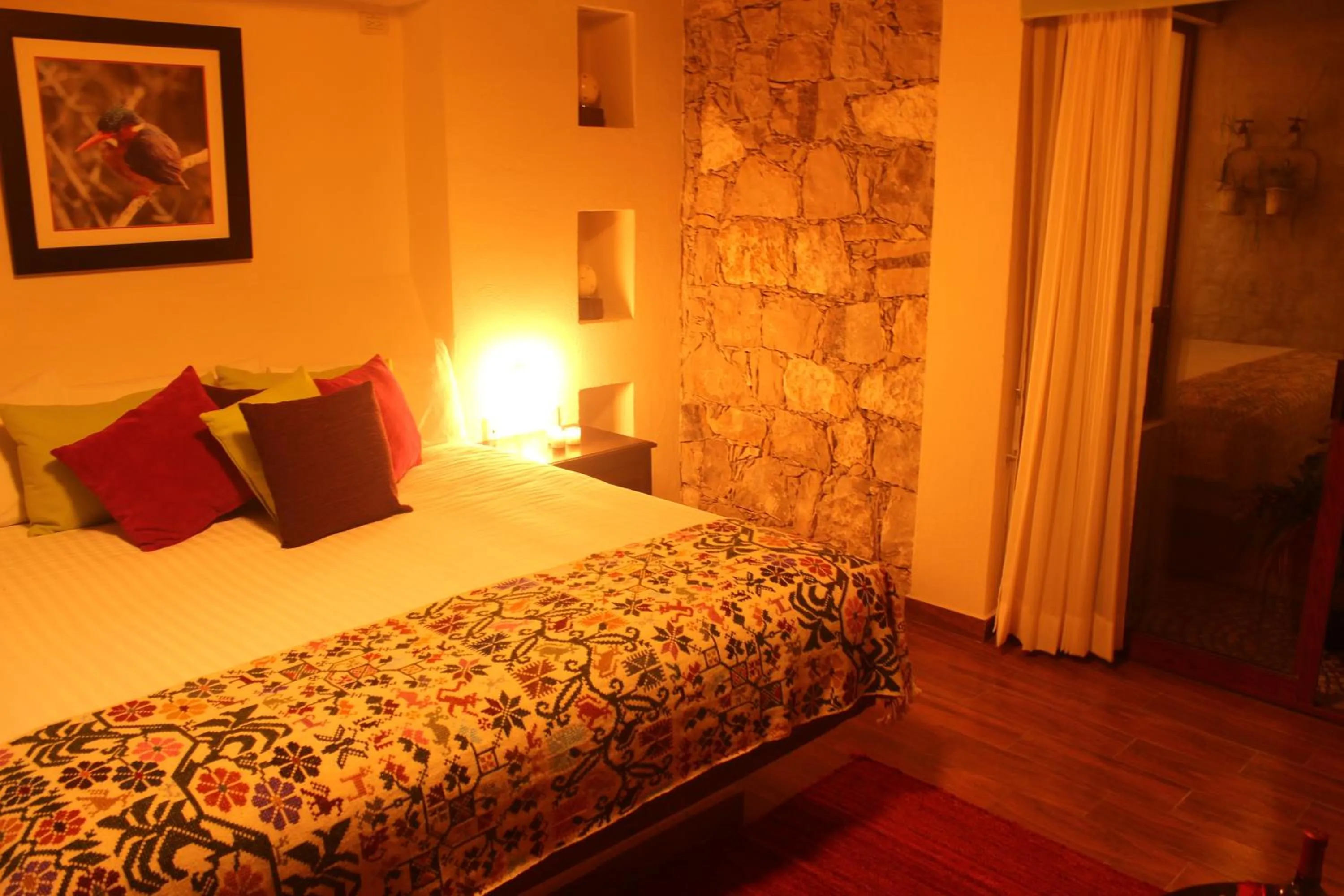 Bedroom, Bed in Hotel Boutique La Casona de Don Porfirio