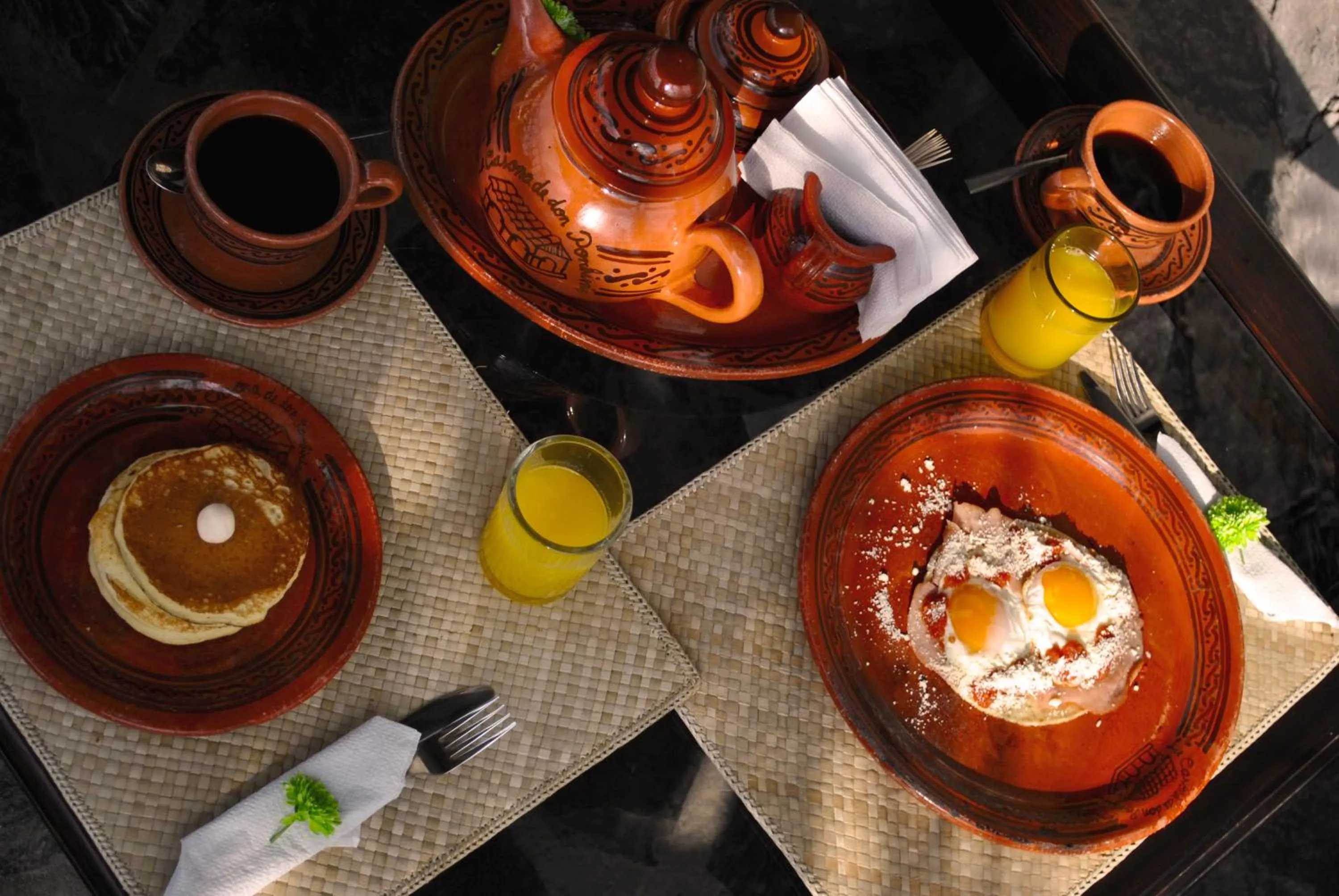 Restaurant/places to eat in Hotel Boutique La Casona de Don Porfirio