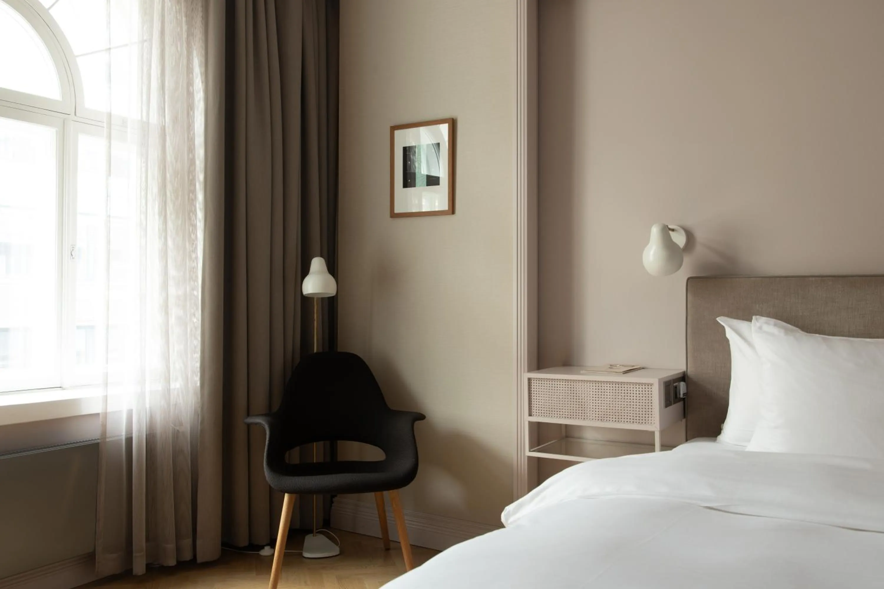 Bedroom, Bed in Hotel St. George Helsinki