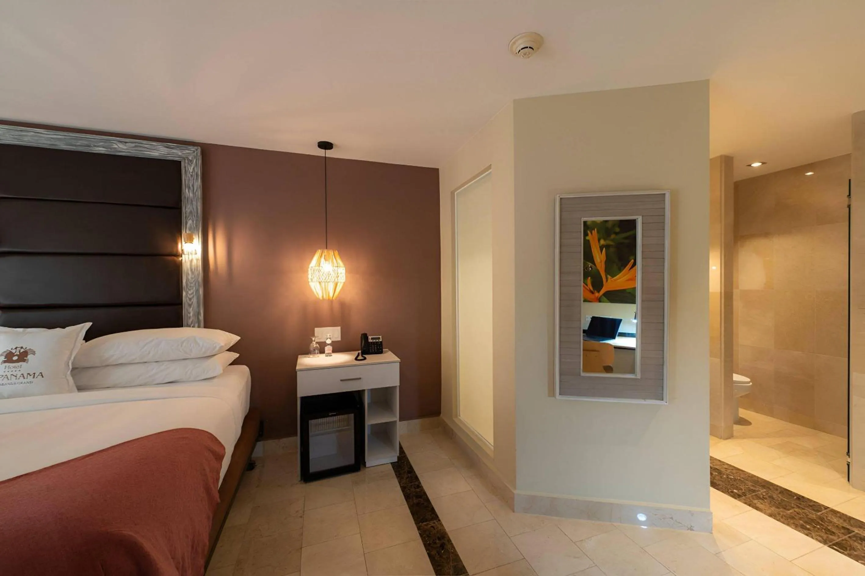 Bedroom, Bed in Hotel El Panama by Faranda Grand, a member of Radisson Individuals