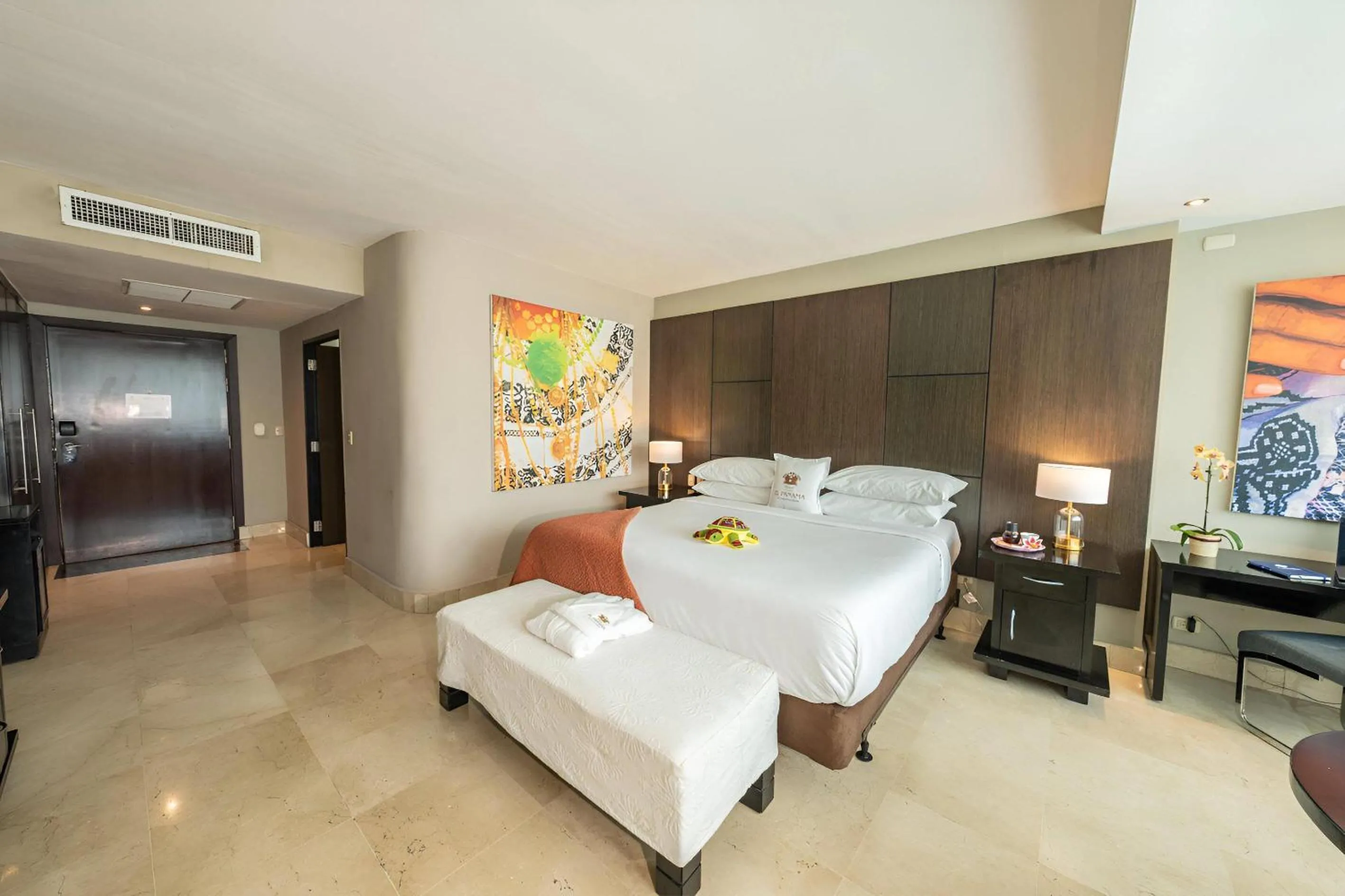 Bedroom, Bed in Hotel El Panama by Faranda Grand, a member of Radisson Individuals