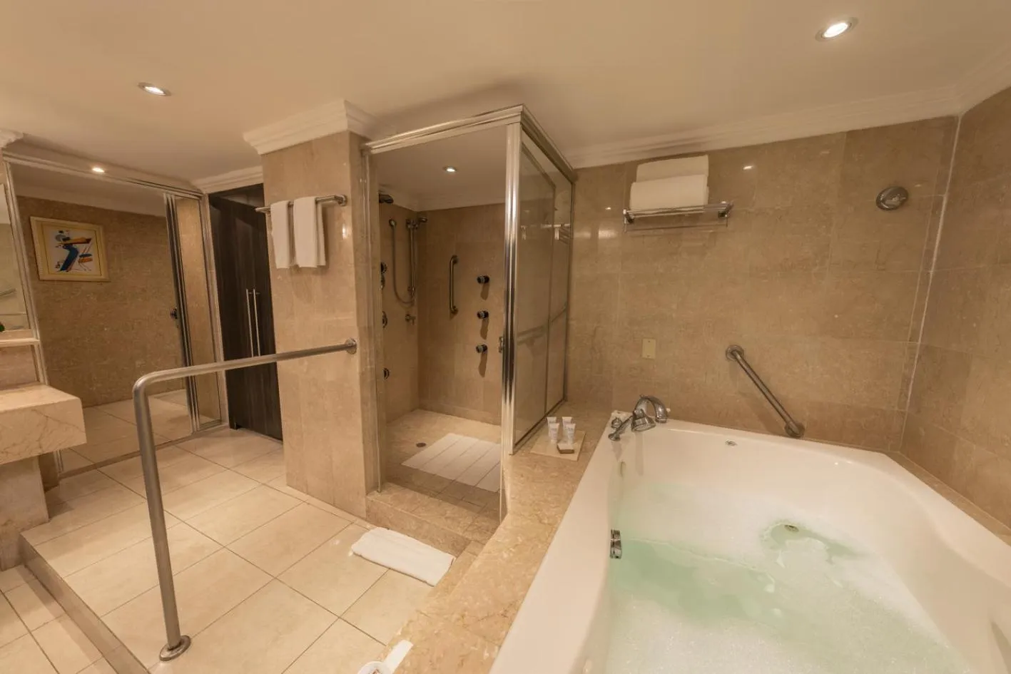 Shower in Hotel El Panama by Faranda Grand, a member of Radisson Individuals