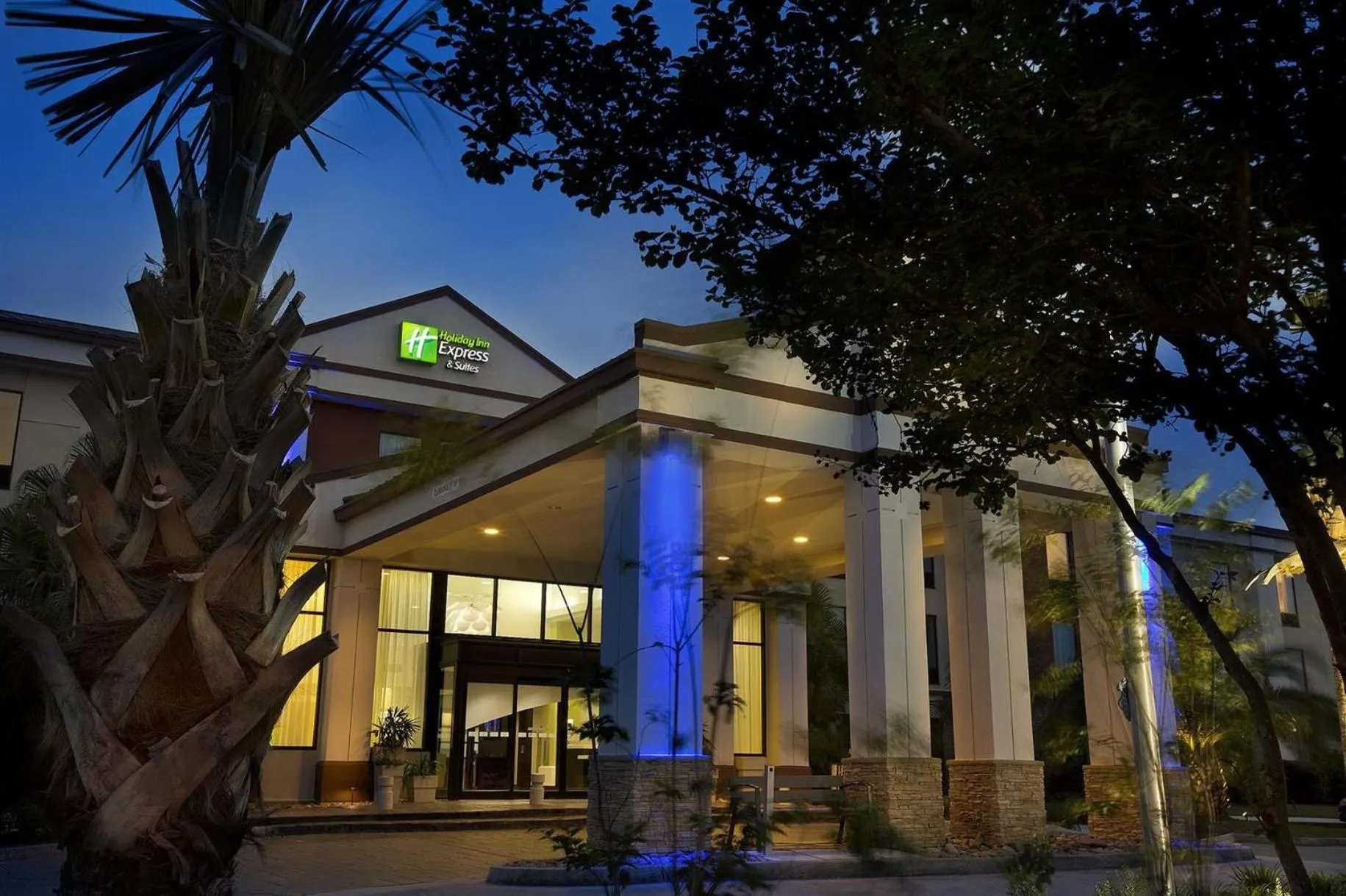 Property building in Holiday Inn Express and Suites New Orleans Airport by IHG