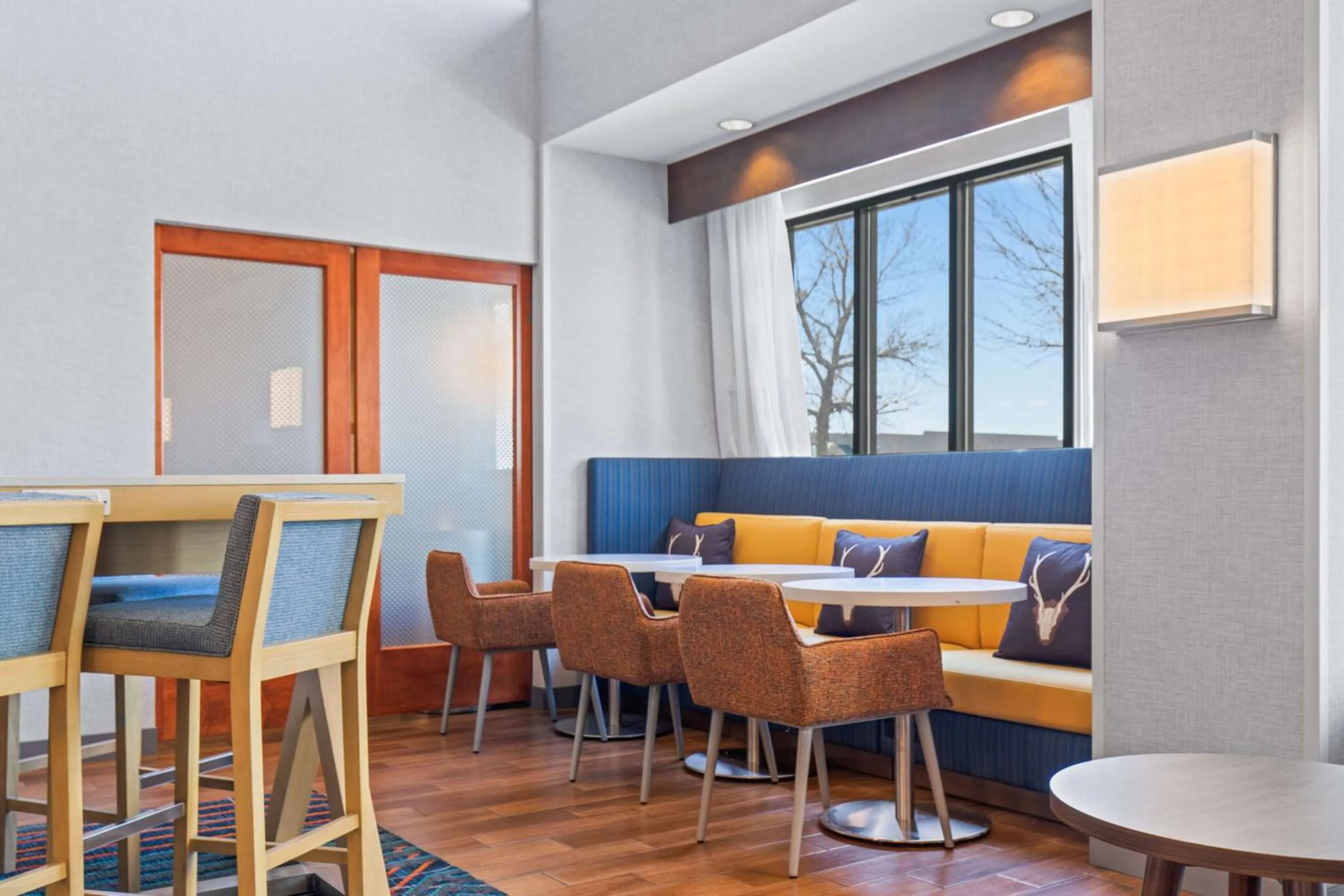 Lobby or reception in Hampton Inn & Suites Greeley