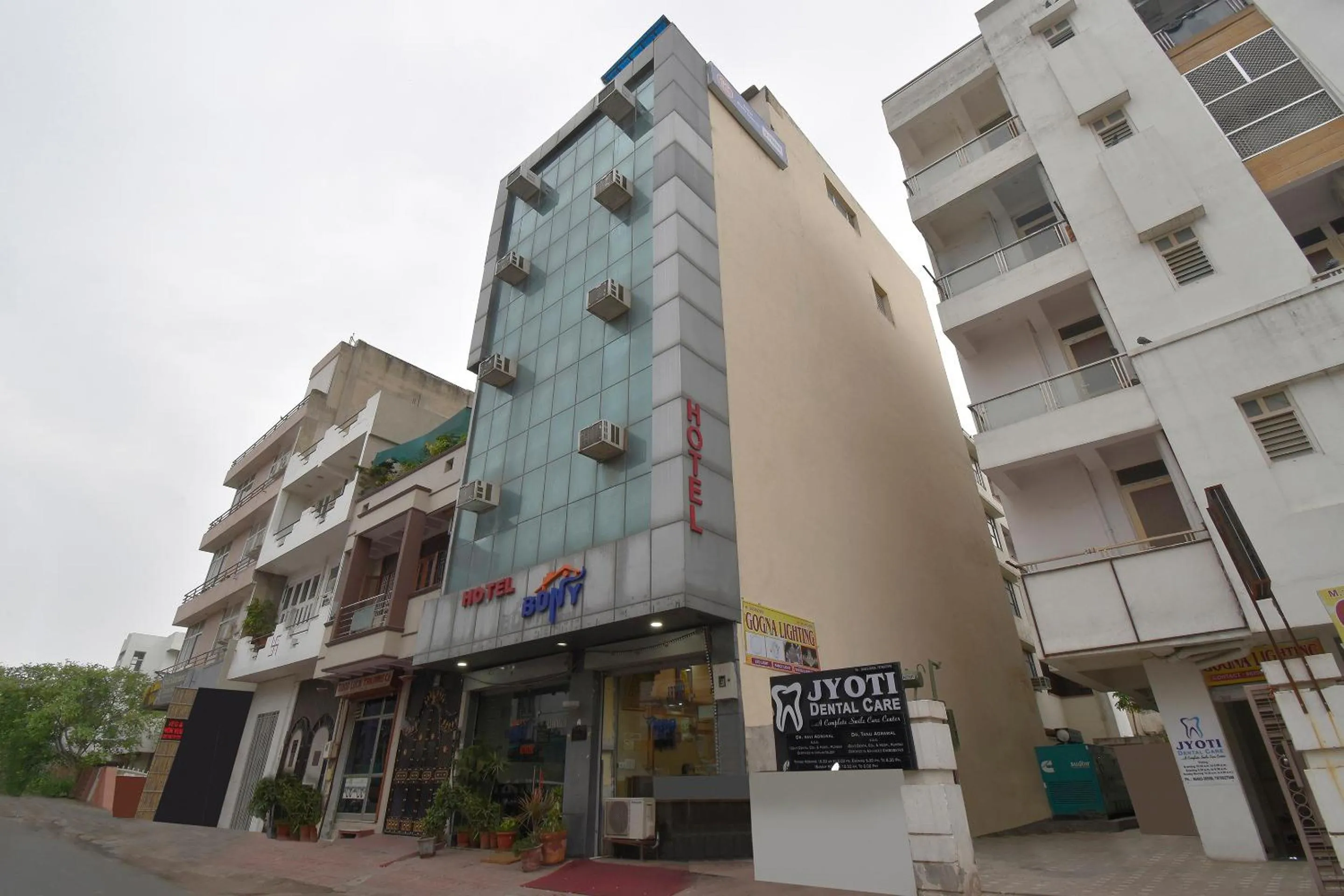 Property building in Hotel Bony Sunrise