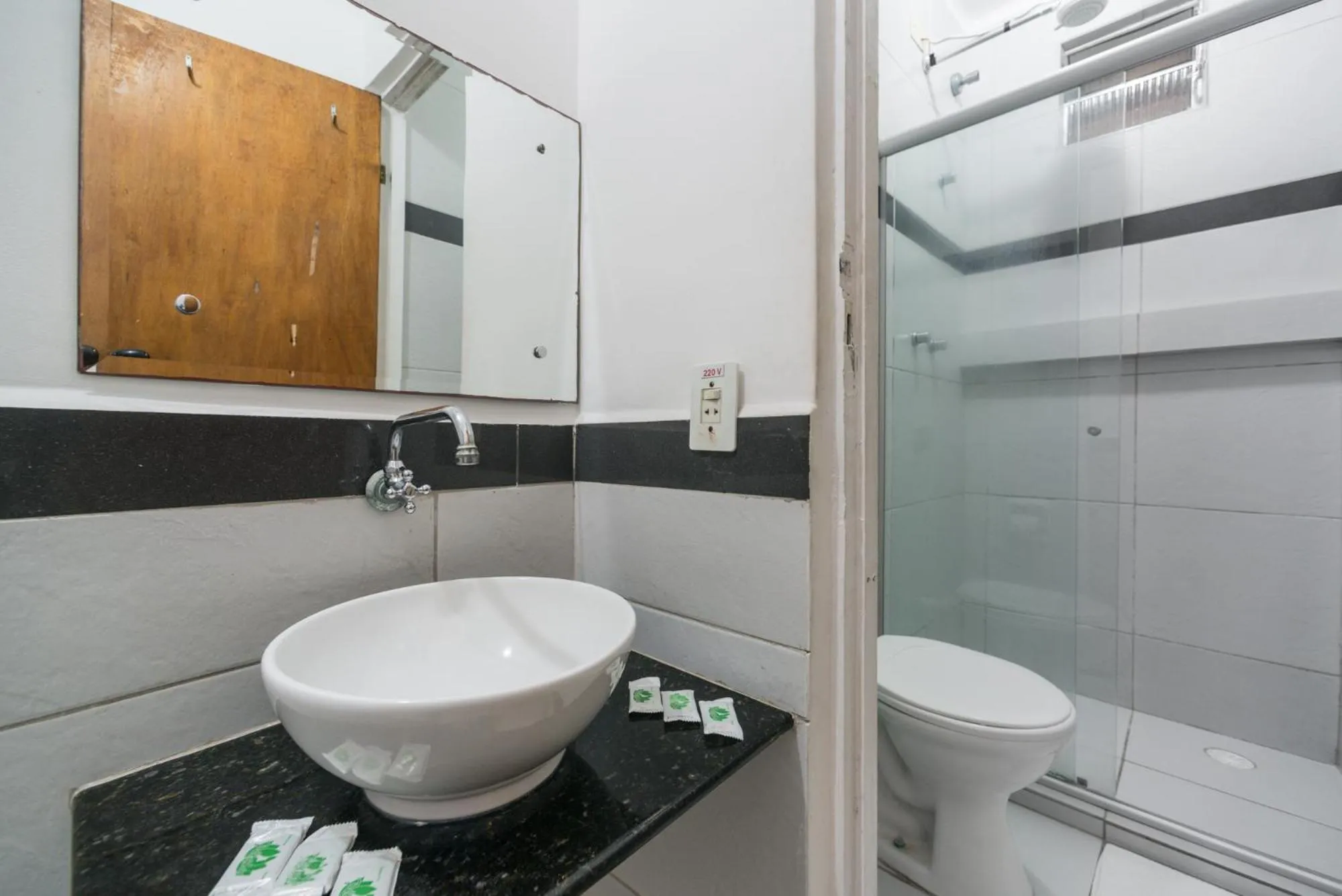 Bathroom in Hotel Pousada da Praia