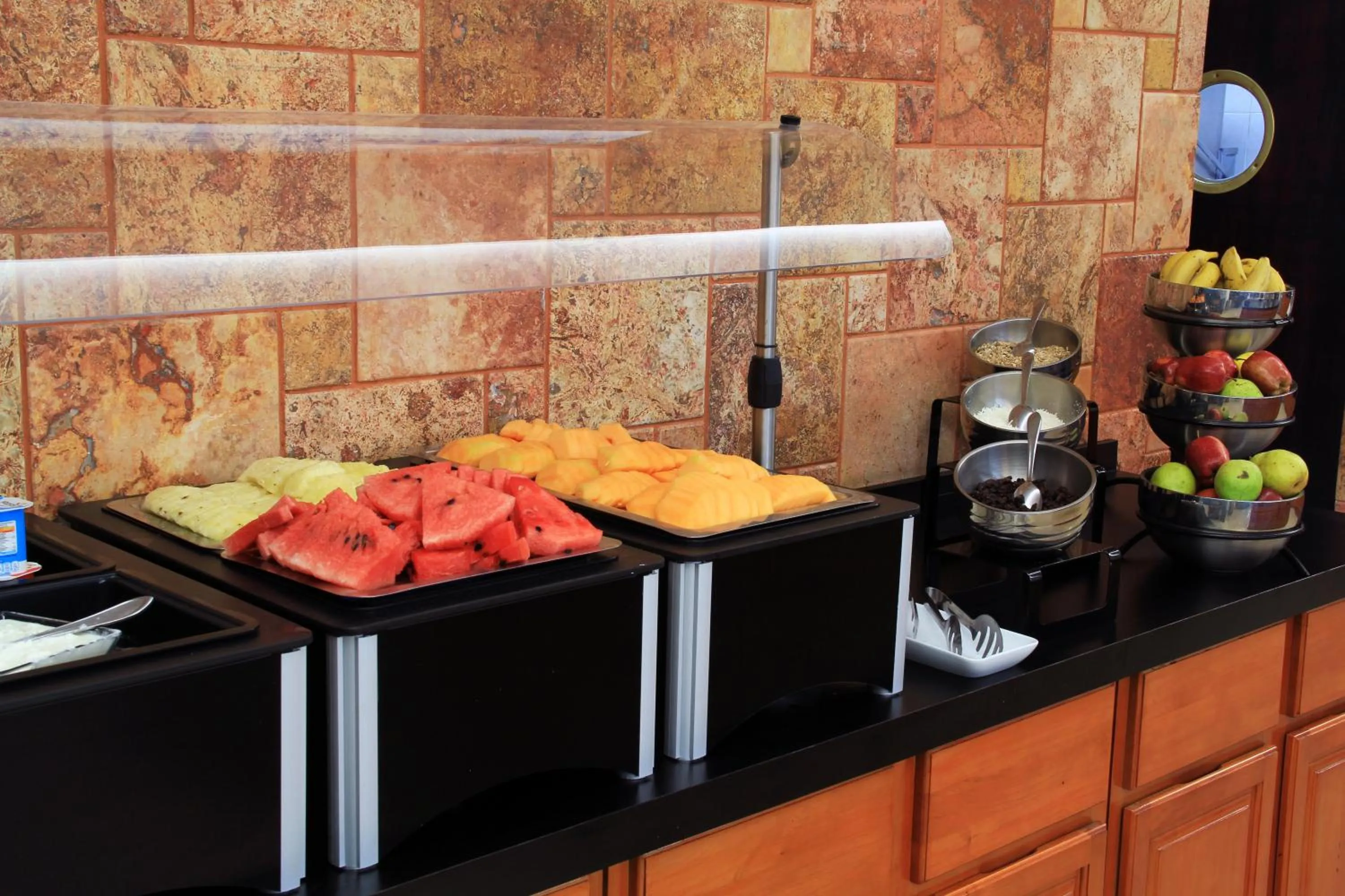 Breakfast, Food in Holiday Inn Express Paraiso - Dos Bocas