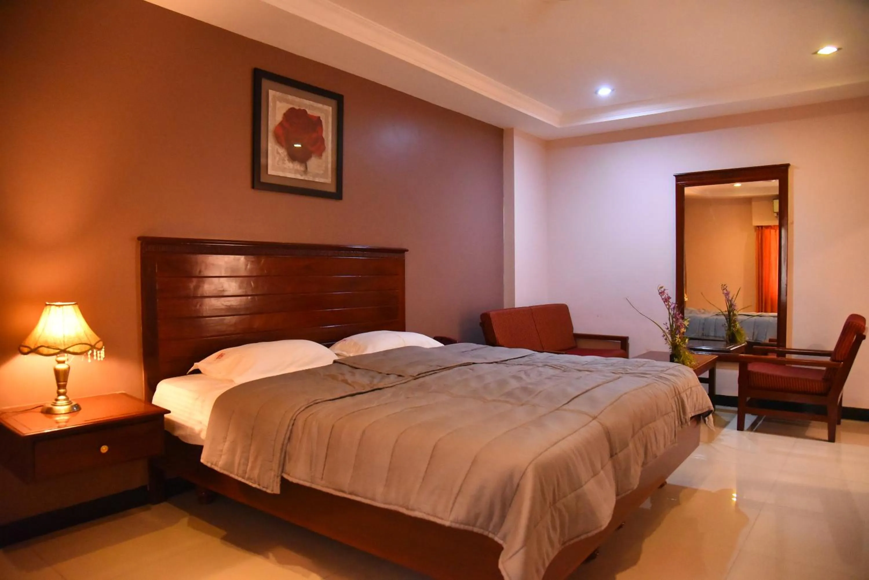 Bedroom, Bed in Hotel Subhalakshmi Palace