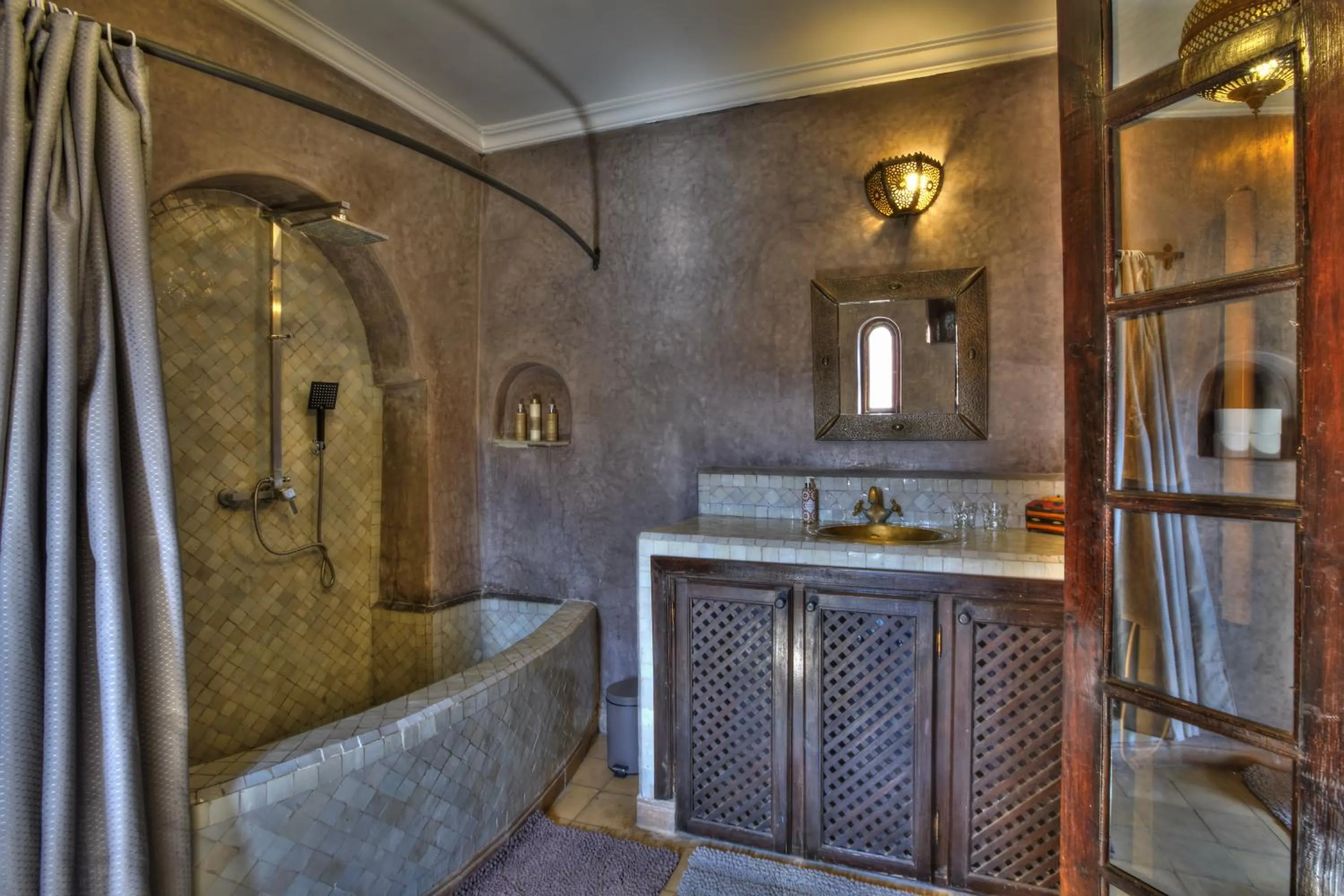 Bathroom in Riad Shemsi