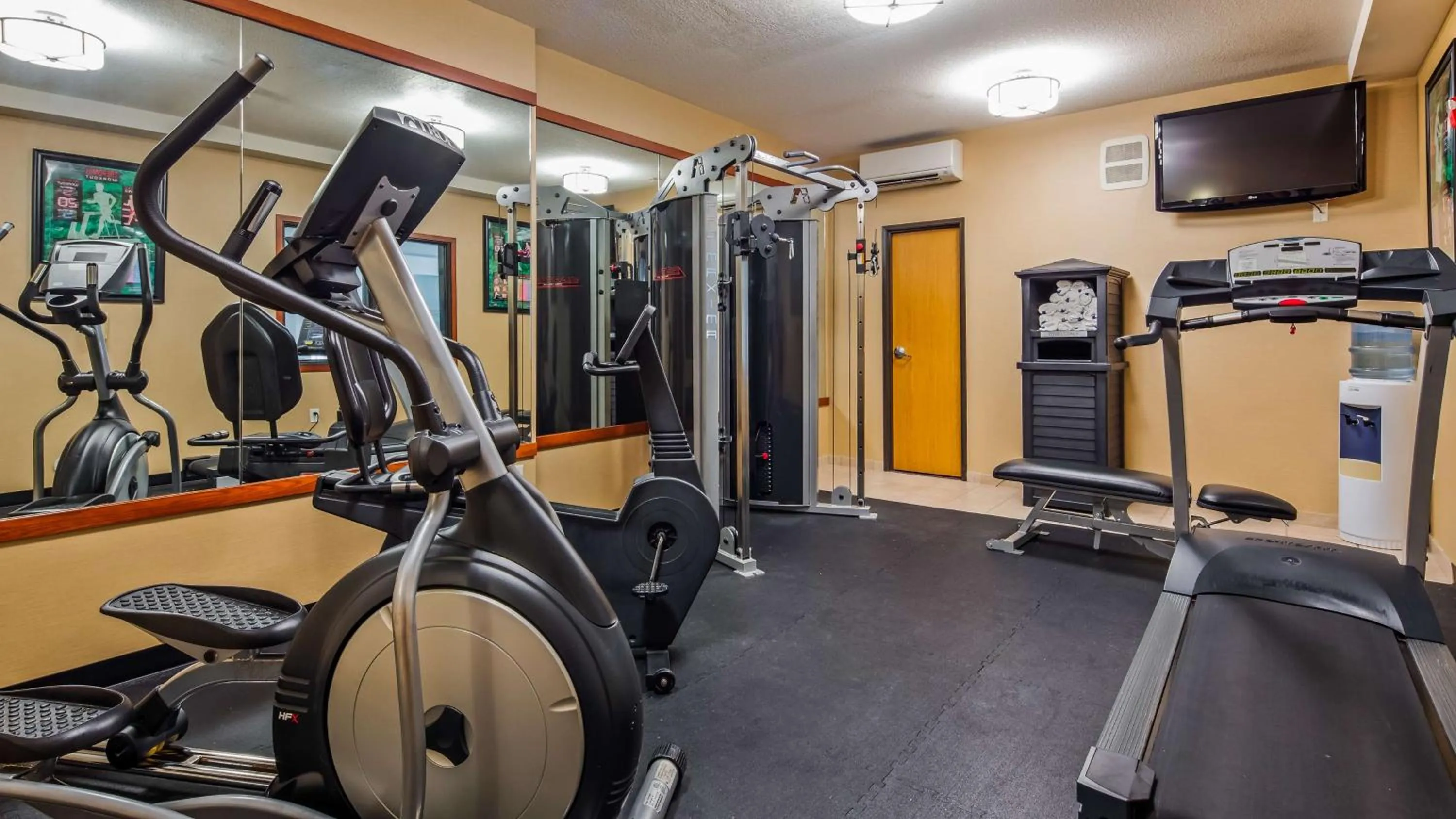 Fitness centre/facilities in Best Western PLUS Vancouver Mall Drive