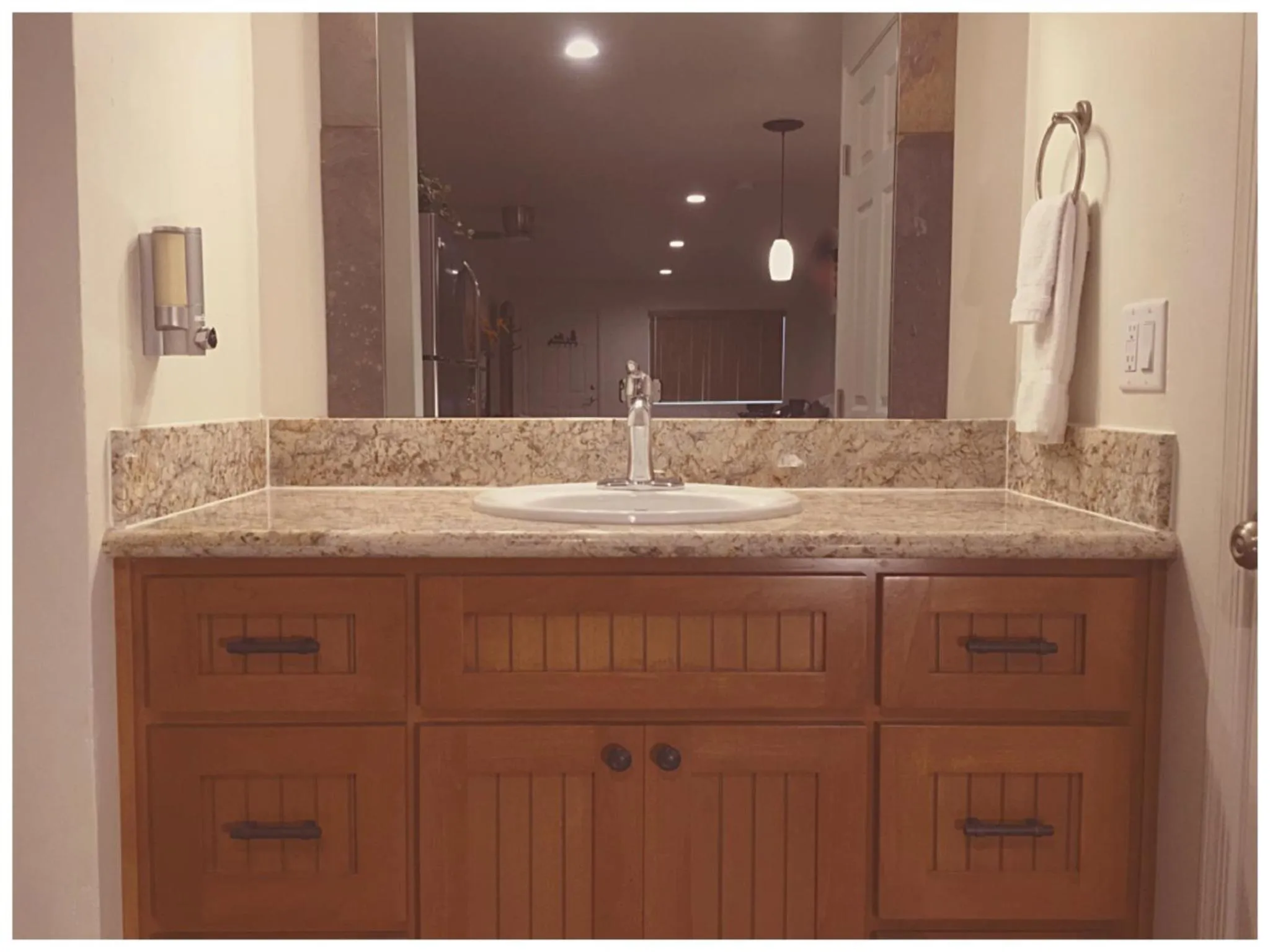 Bathroom in Harbour Inn