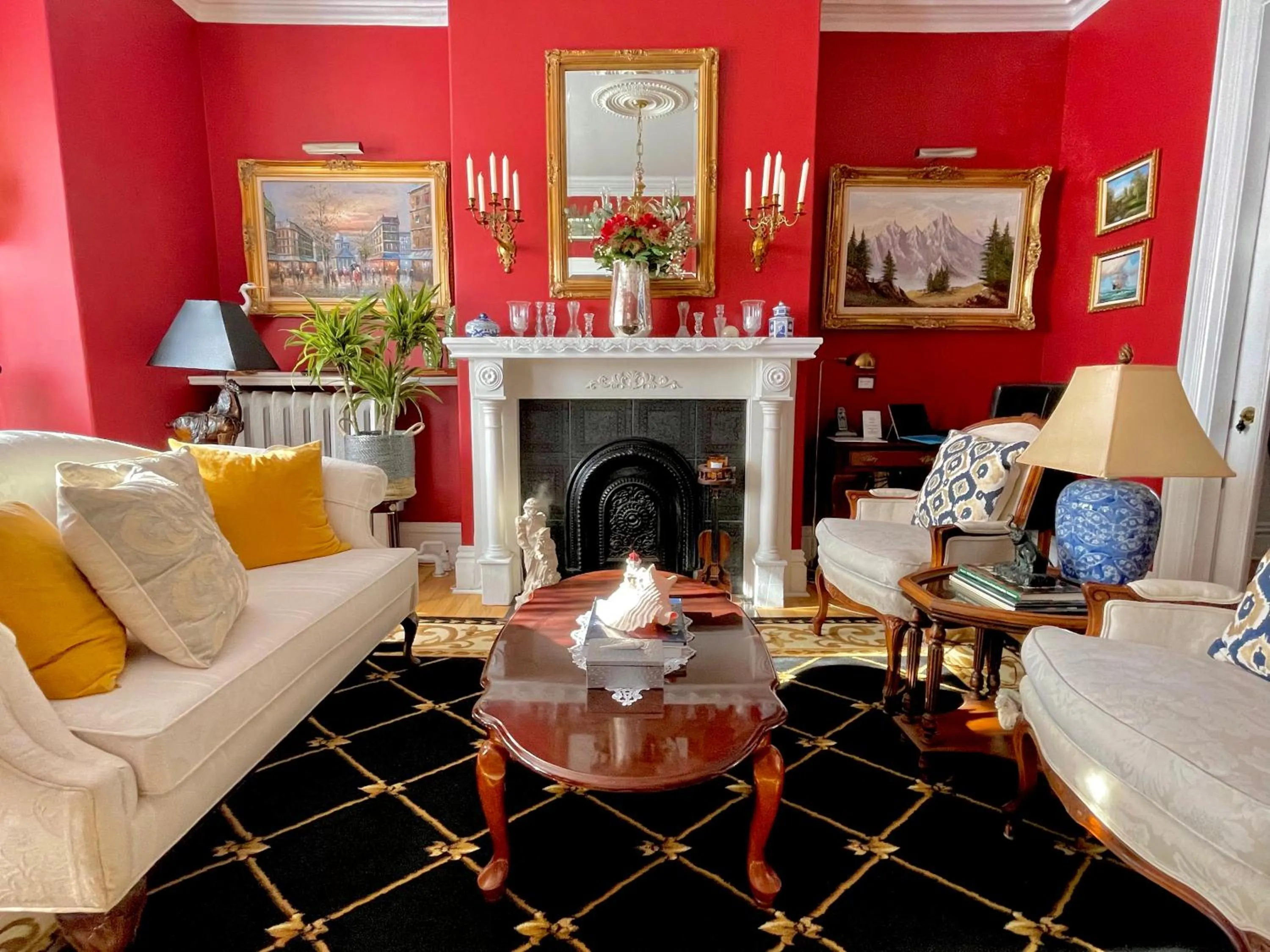 Charlotte's Rose Inn