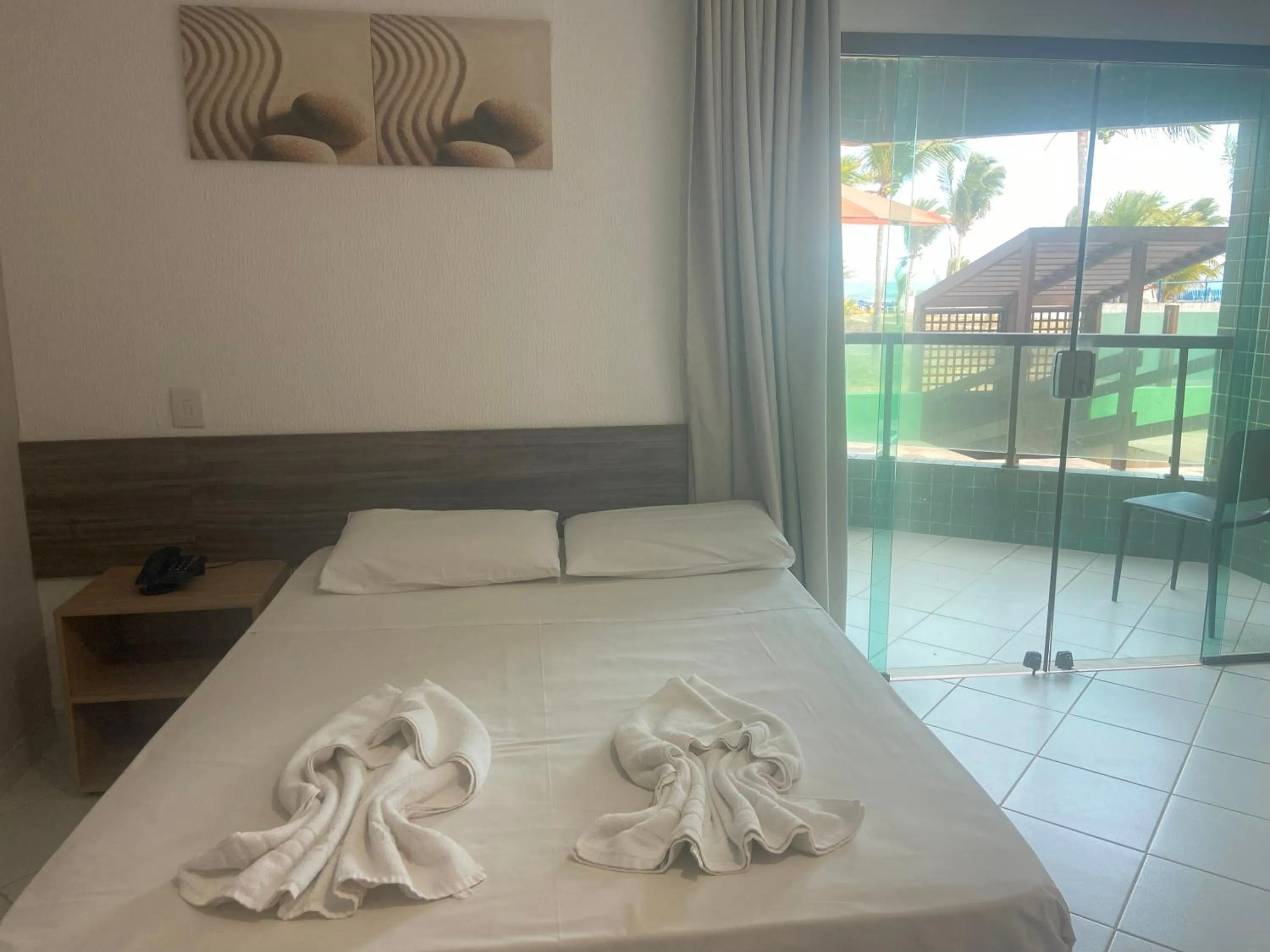 Bed in Hotel Enseada dos Corais