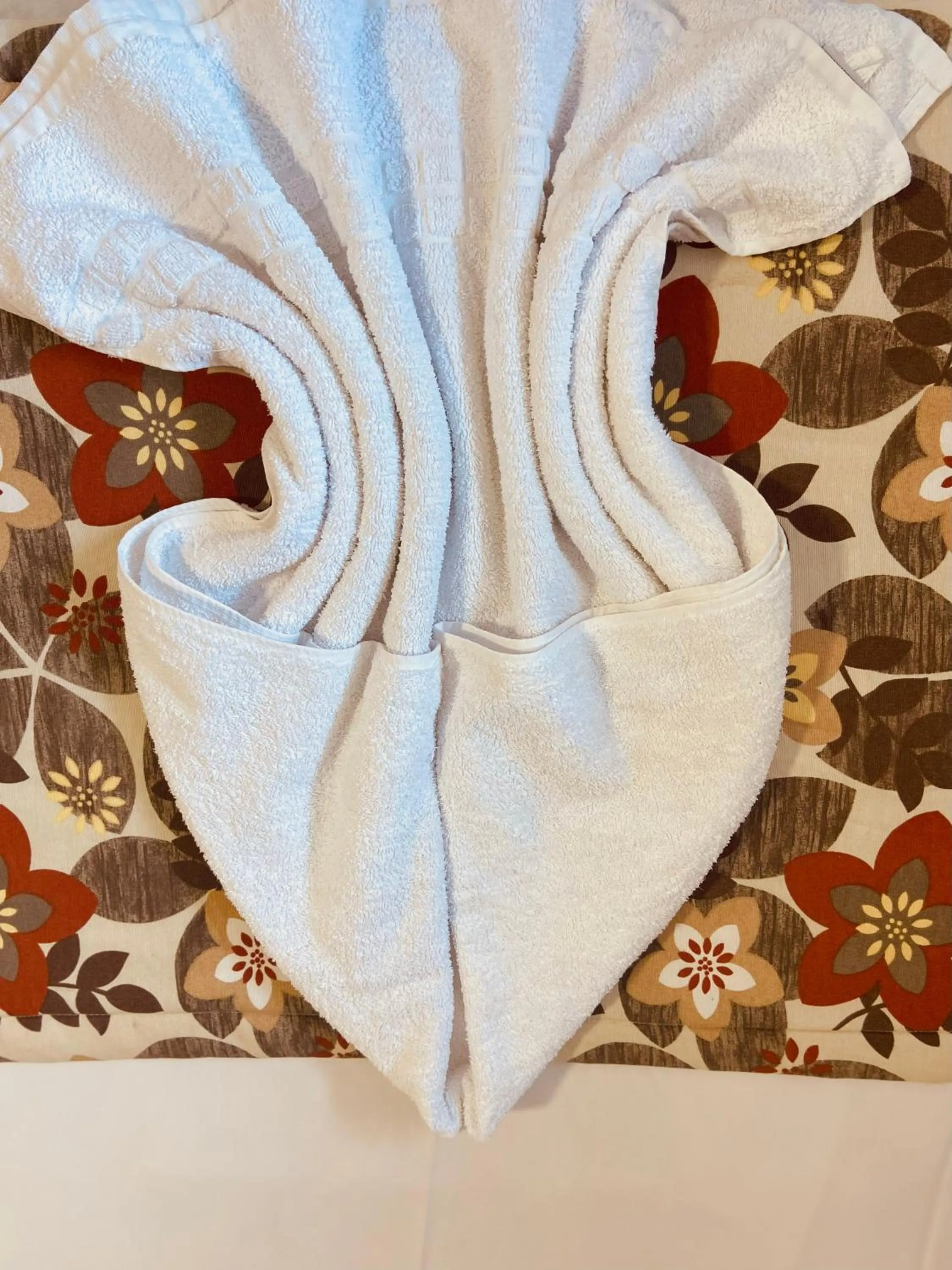 towels in Hotel Enseada dos Corais