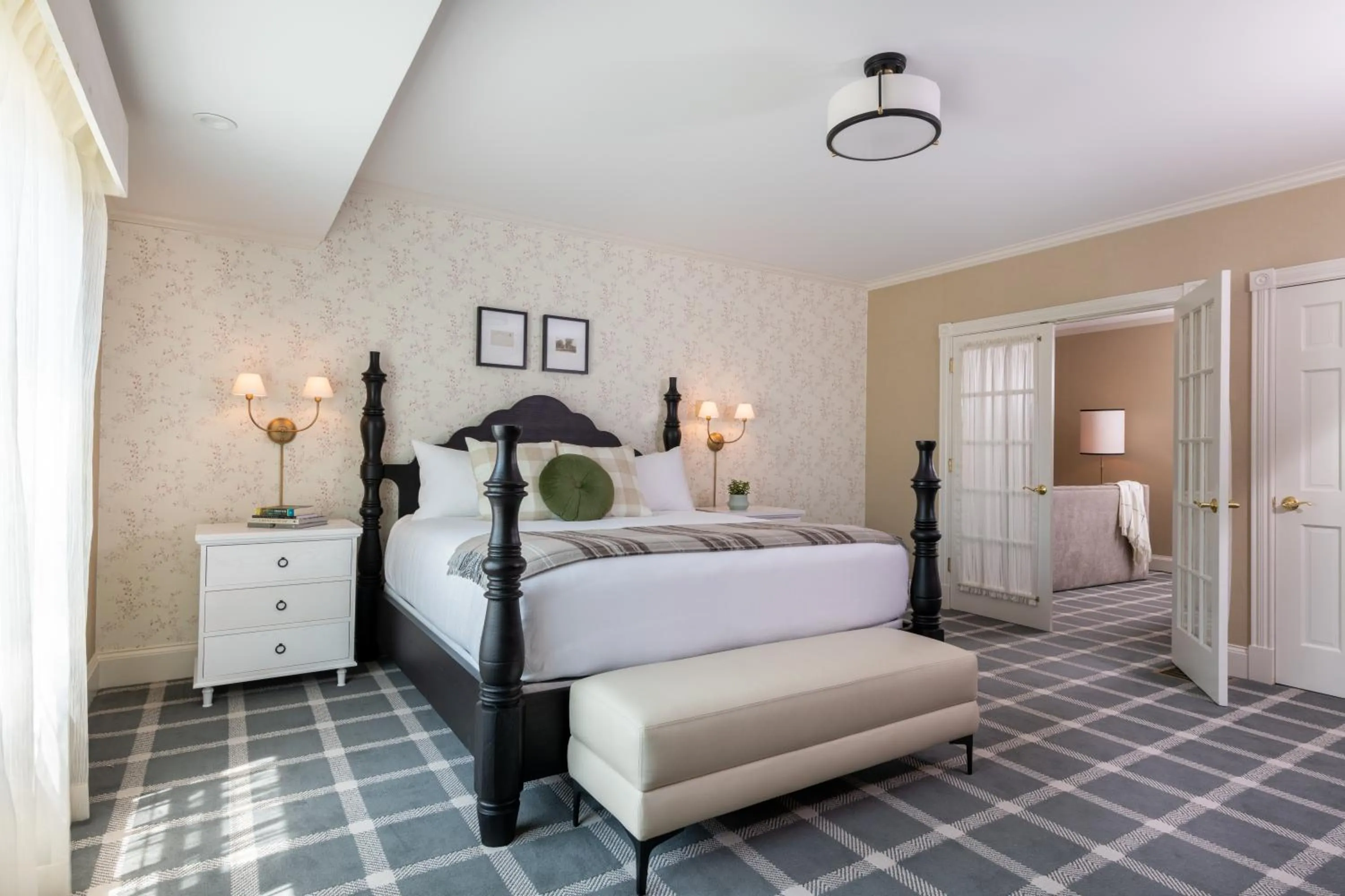 Bedroom, Bed in The Wentworth