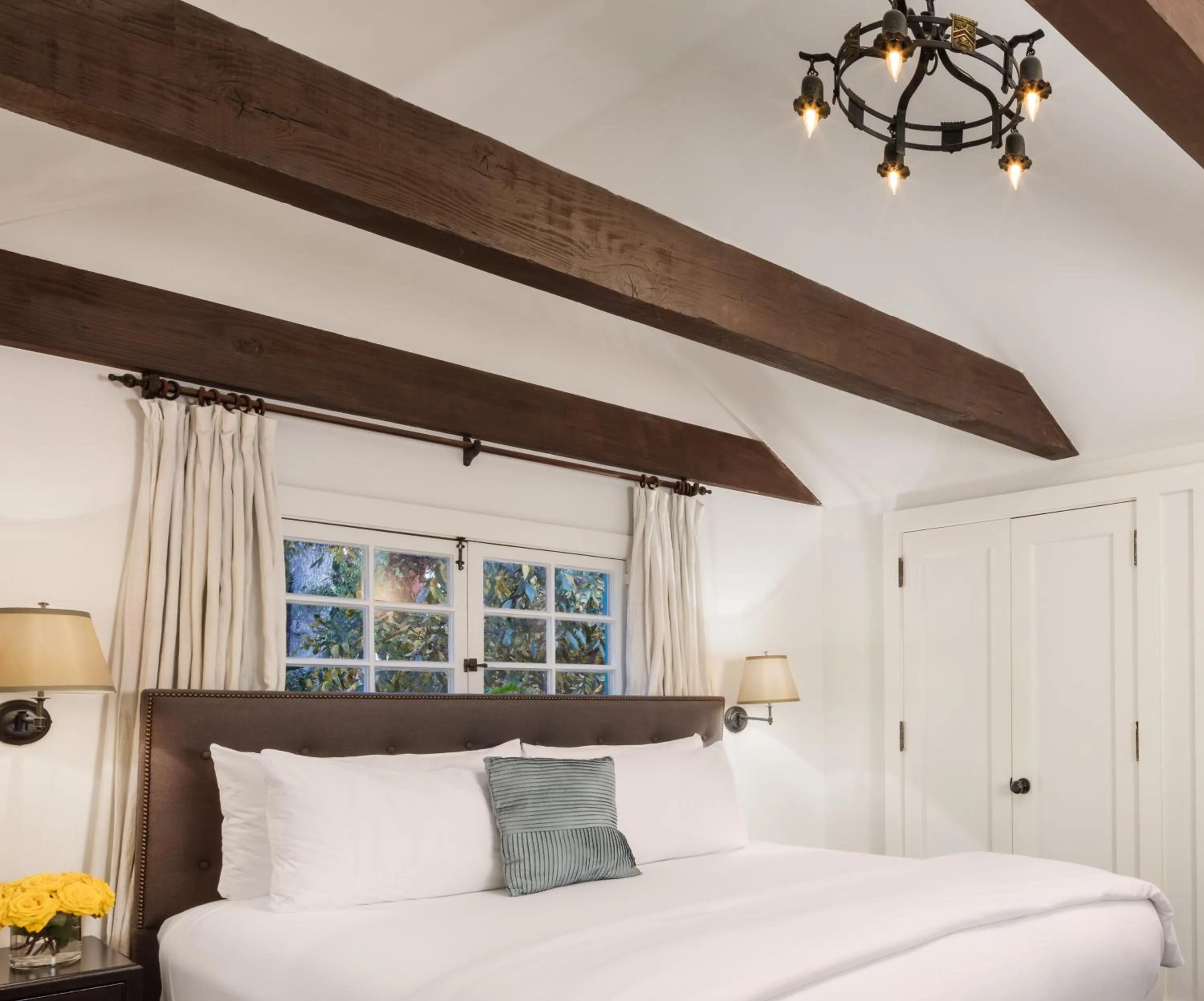 Bed in The Charlie West Hollywood