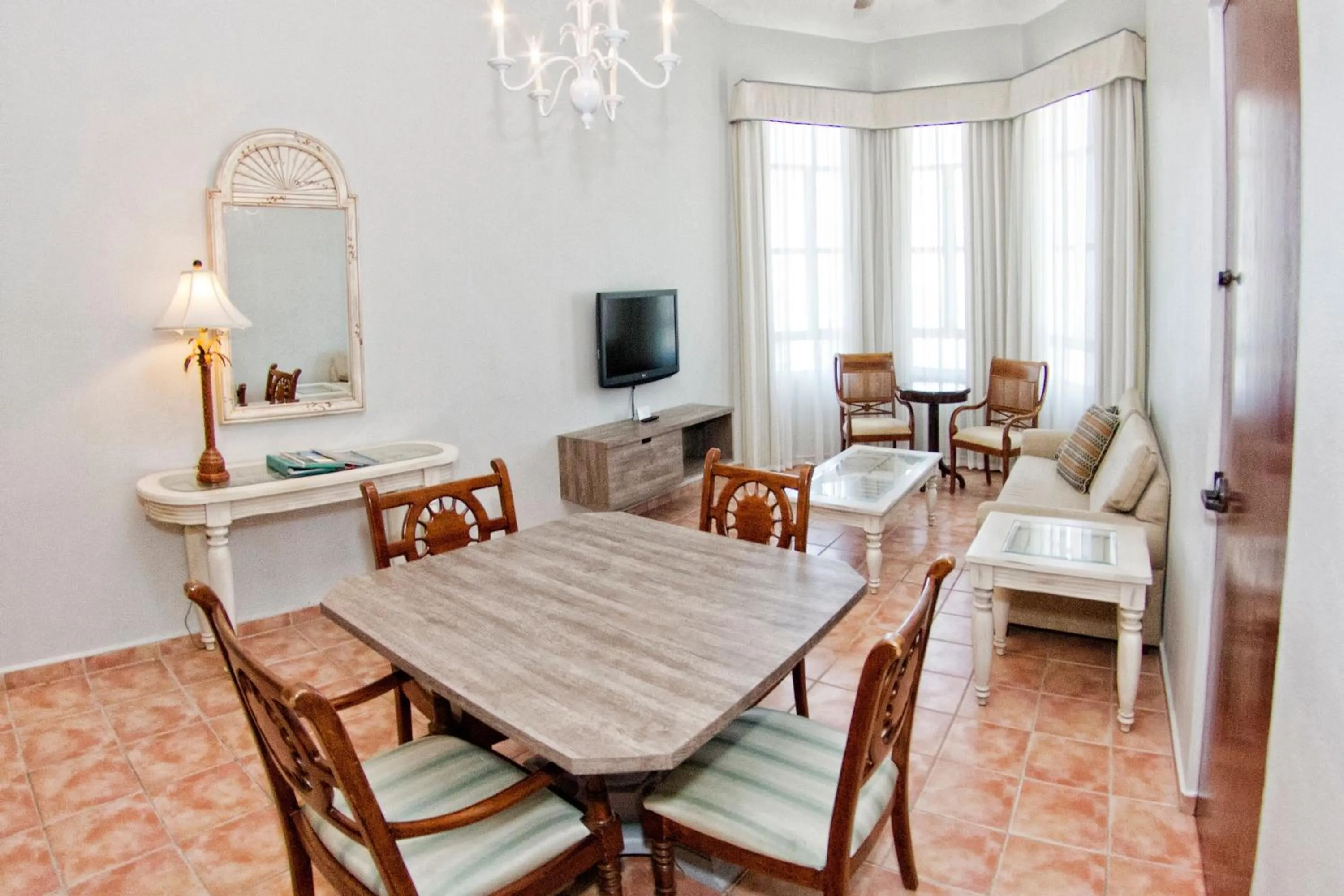 Dining area in Rincon Beach Resort